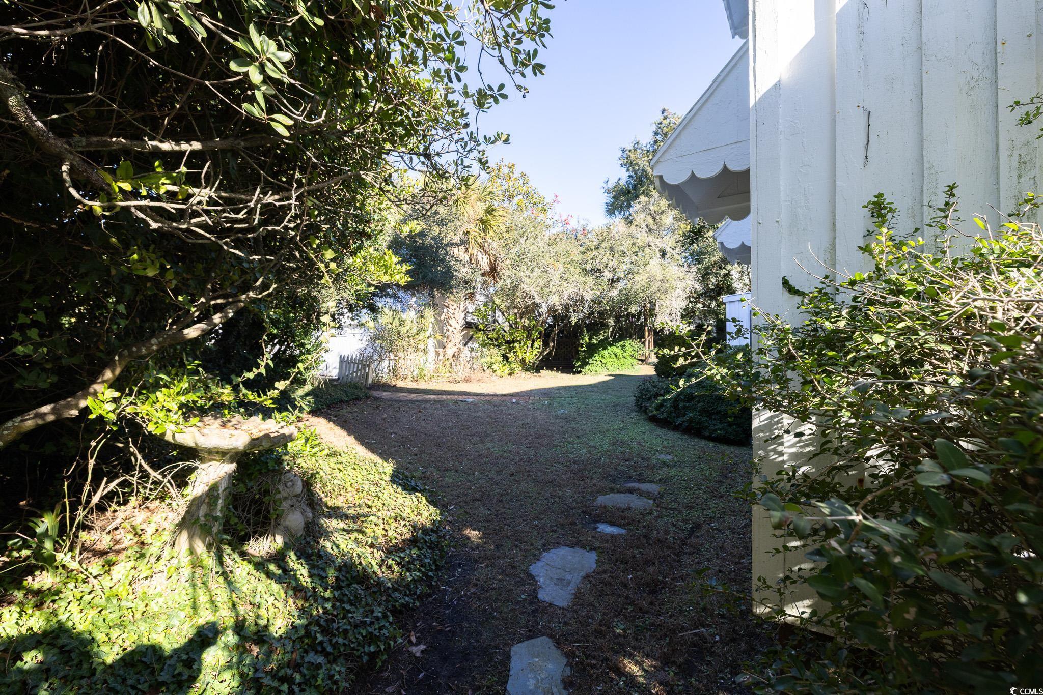 6200 North Ocean Blvd.