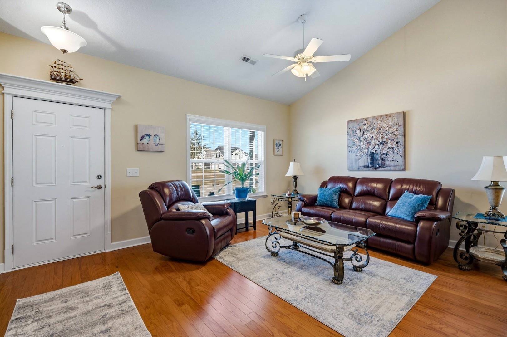 121 Orleans Ct.