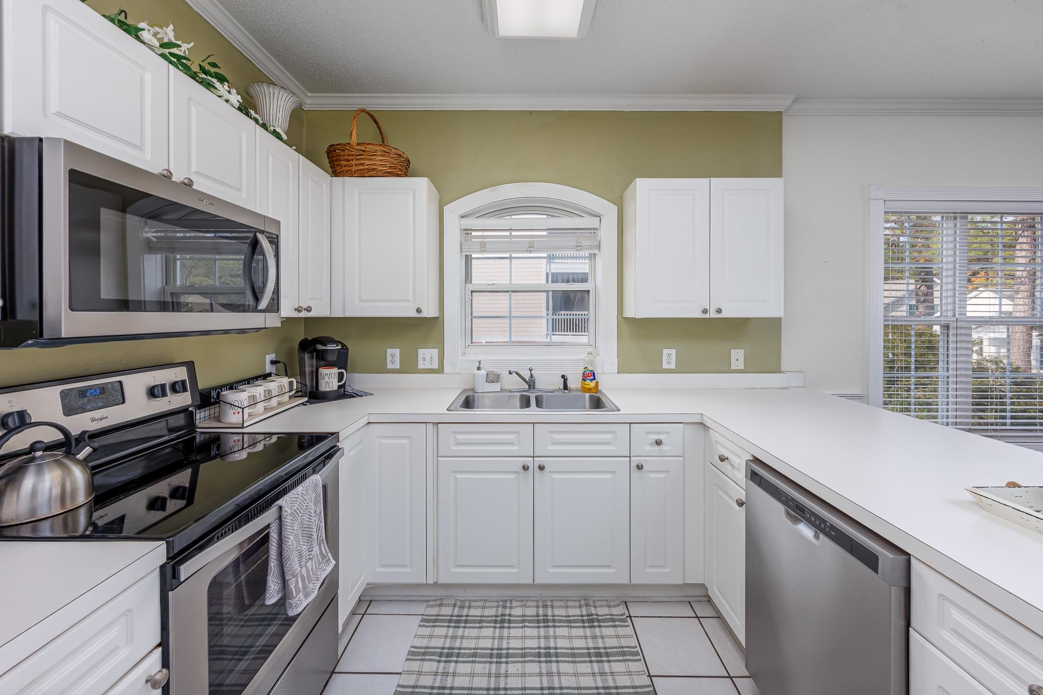 4149 Hibiscus Dr. 201