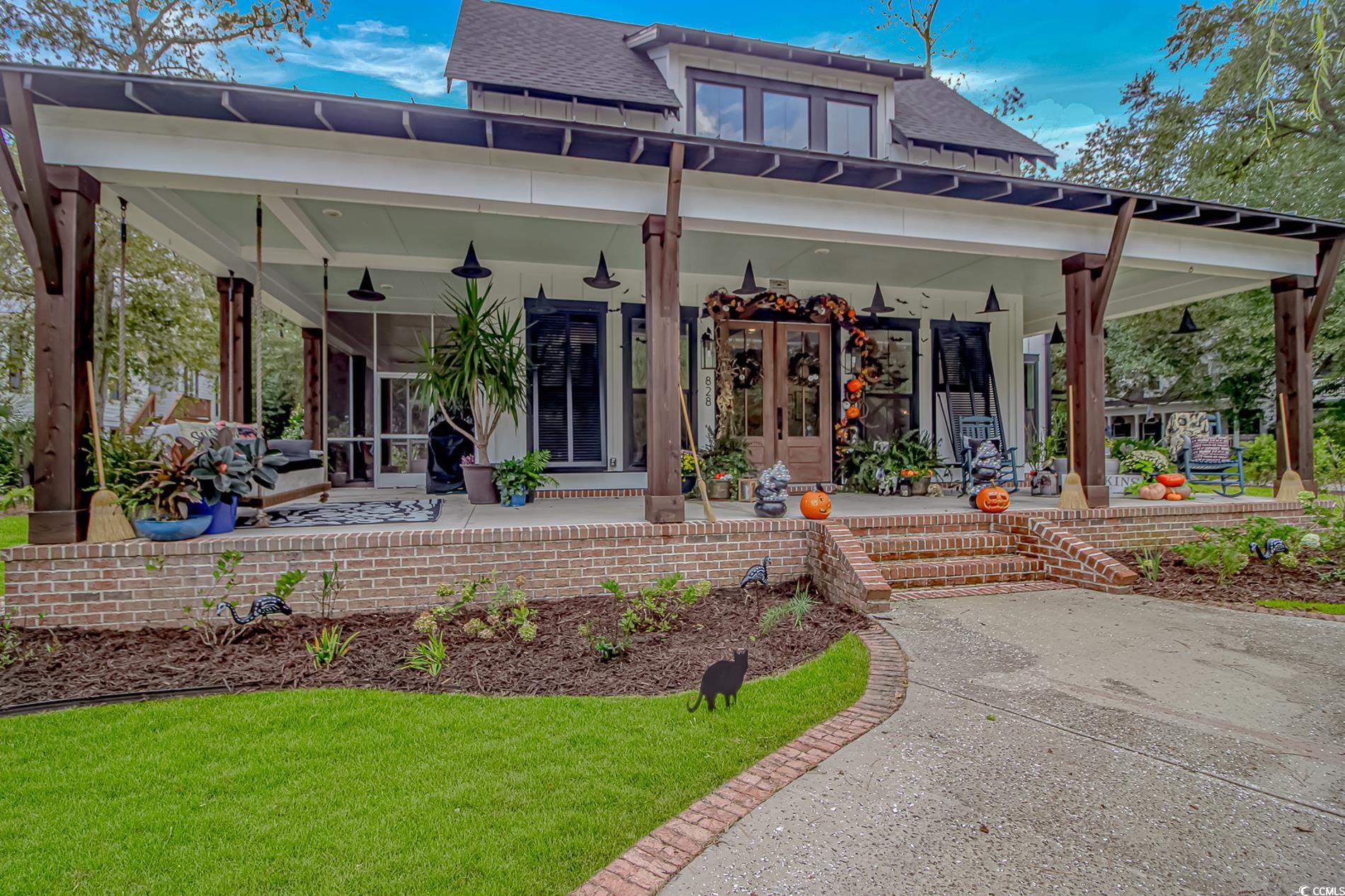 828 Channel Cat Cove