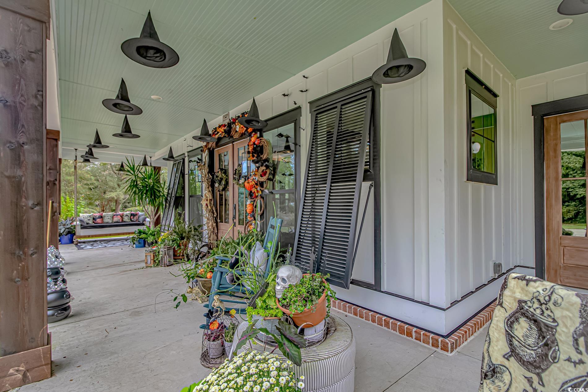 828 Channel Cat Cove