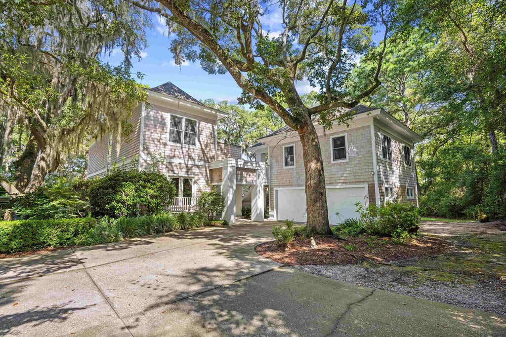 Photo of 14 Flat Boat Ln, Pawleys Island, SC 29585 (MLS # 2620924)