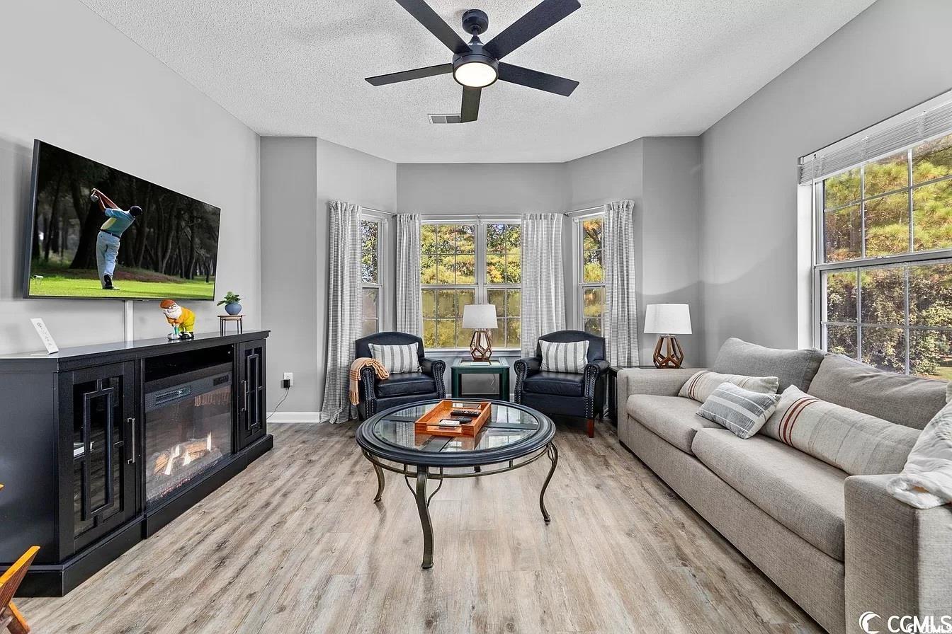 4525 Girvan Dr. D
