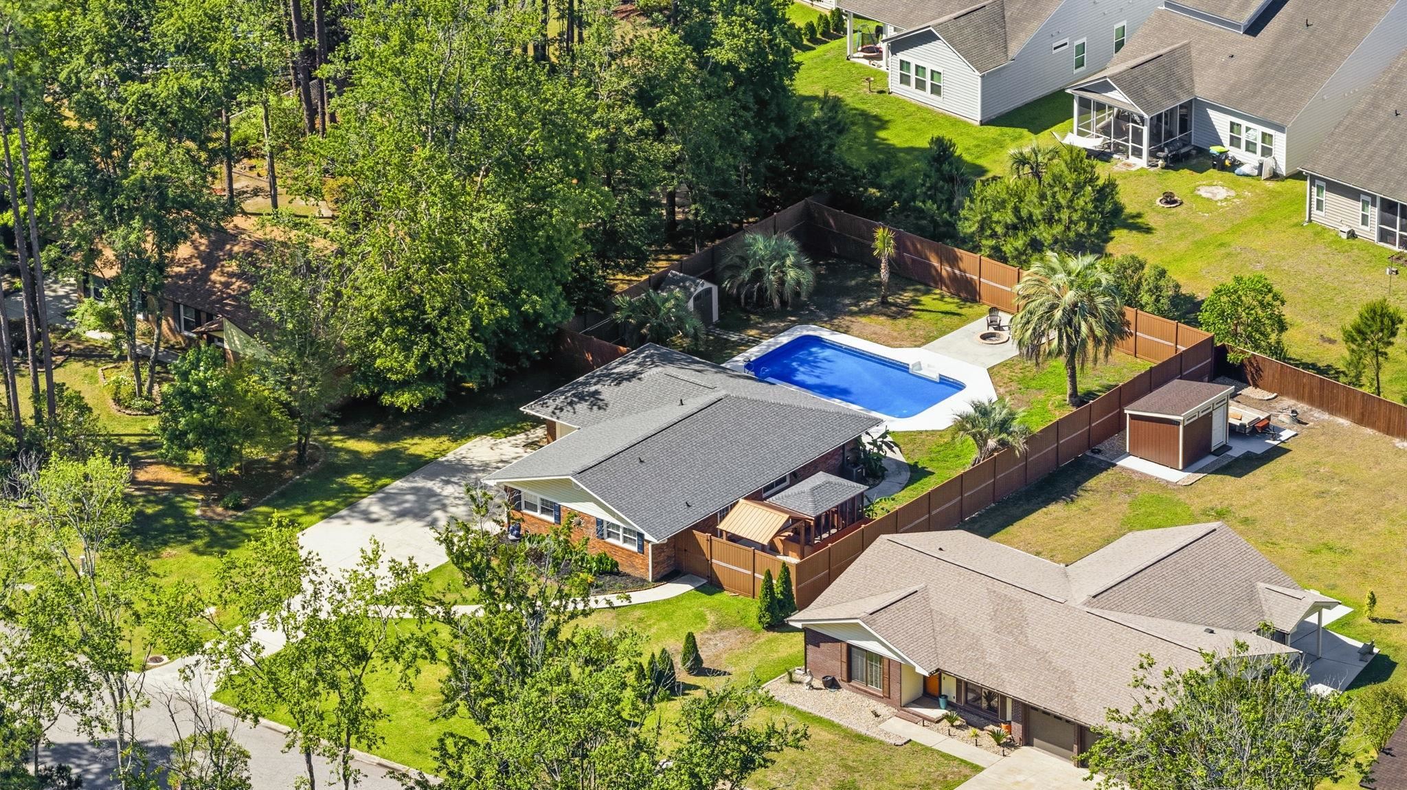 209 Hunters Rd.