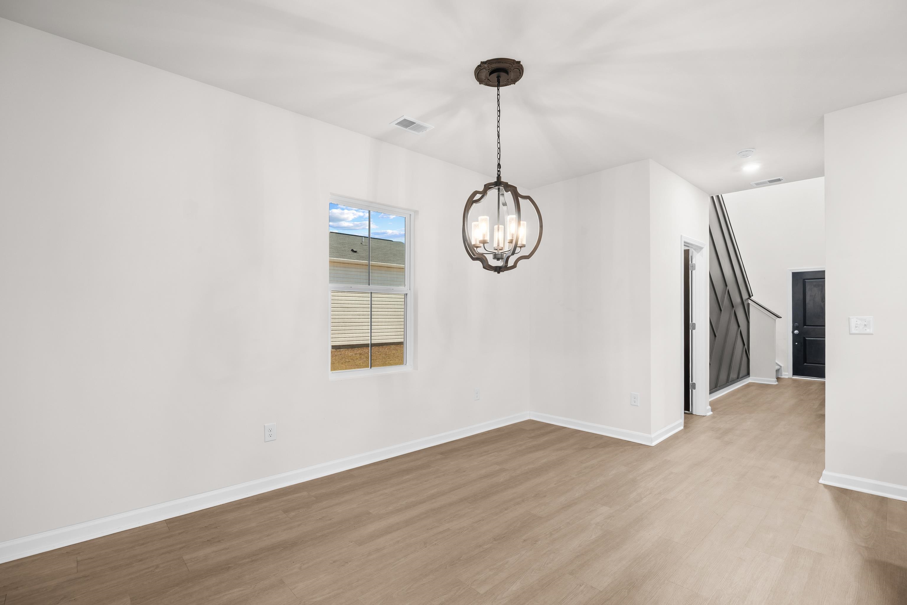 3348 Piney Woods Way
