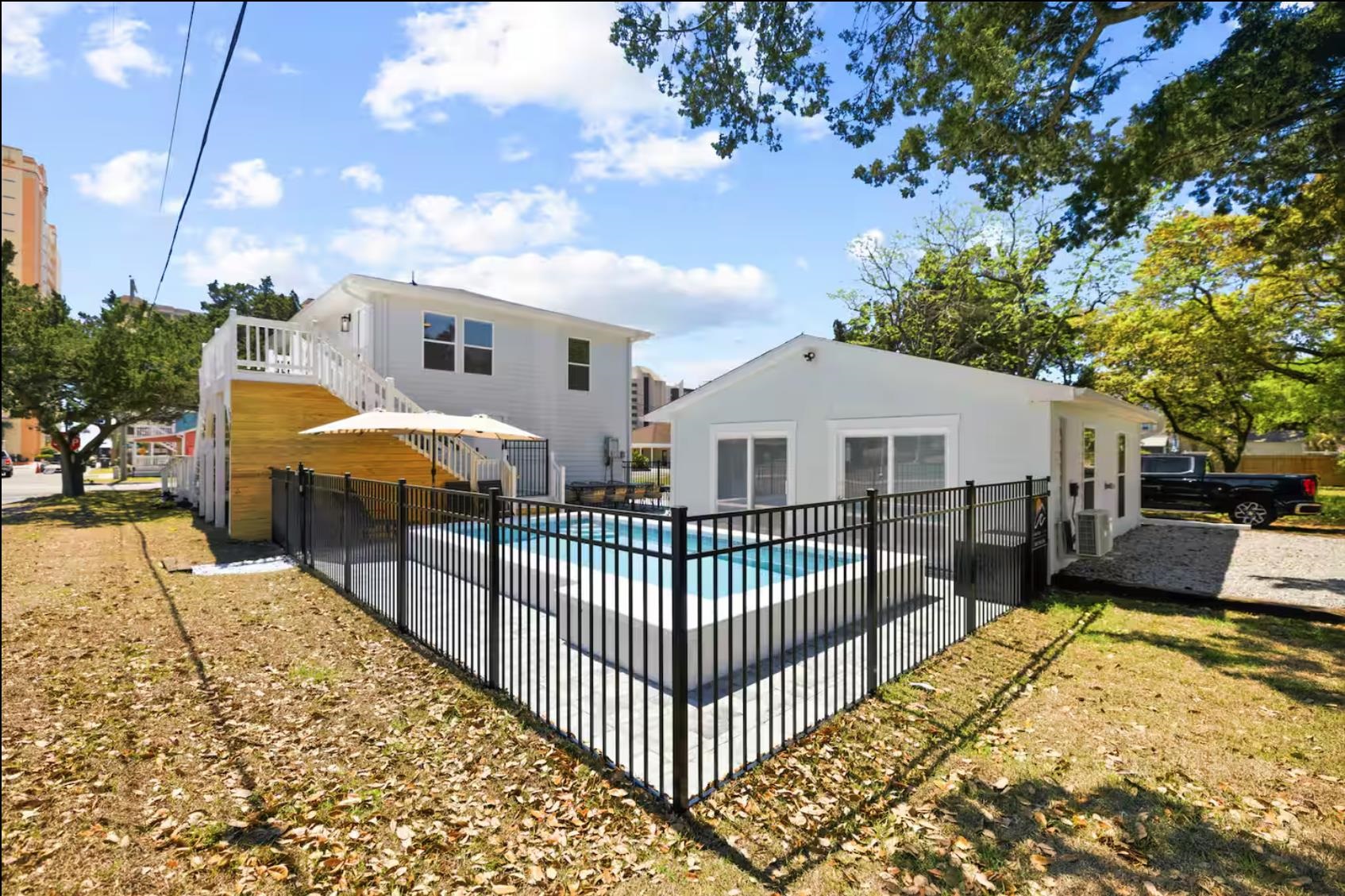 301 5th Ave. S