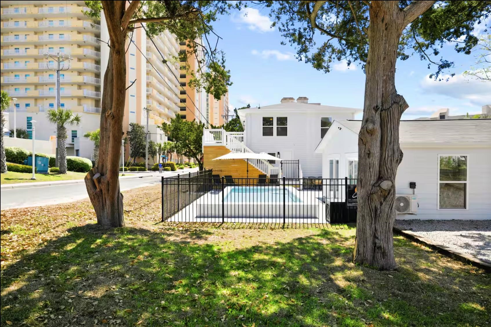 301 5th Ave. S