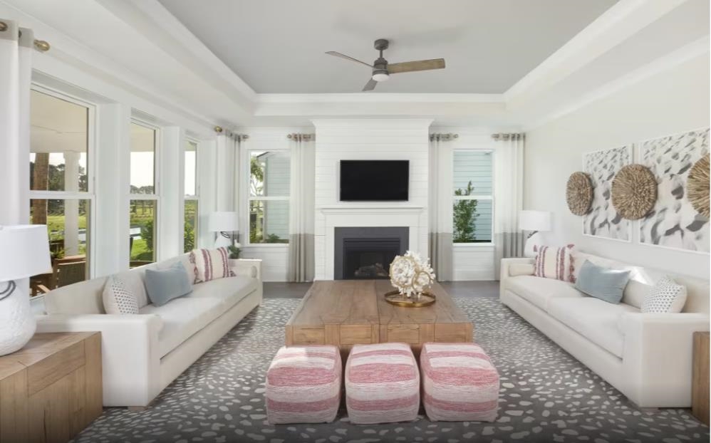 1505 Crested Iris Way