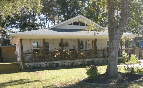 A home in Surfside Beach