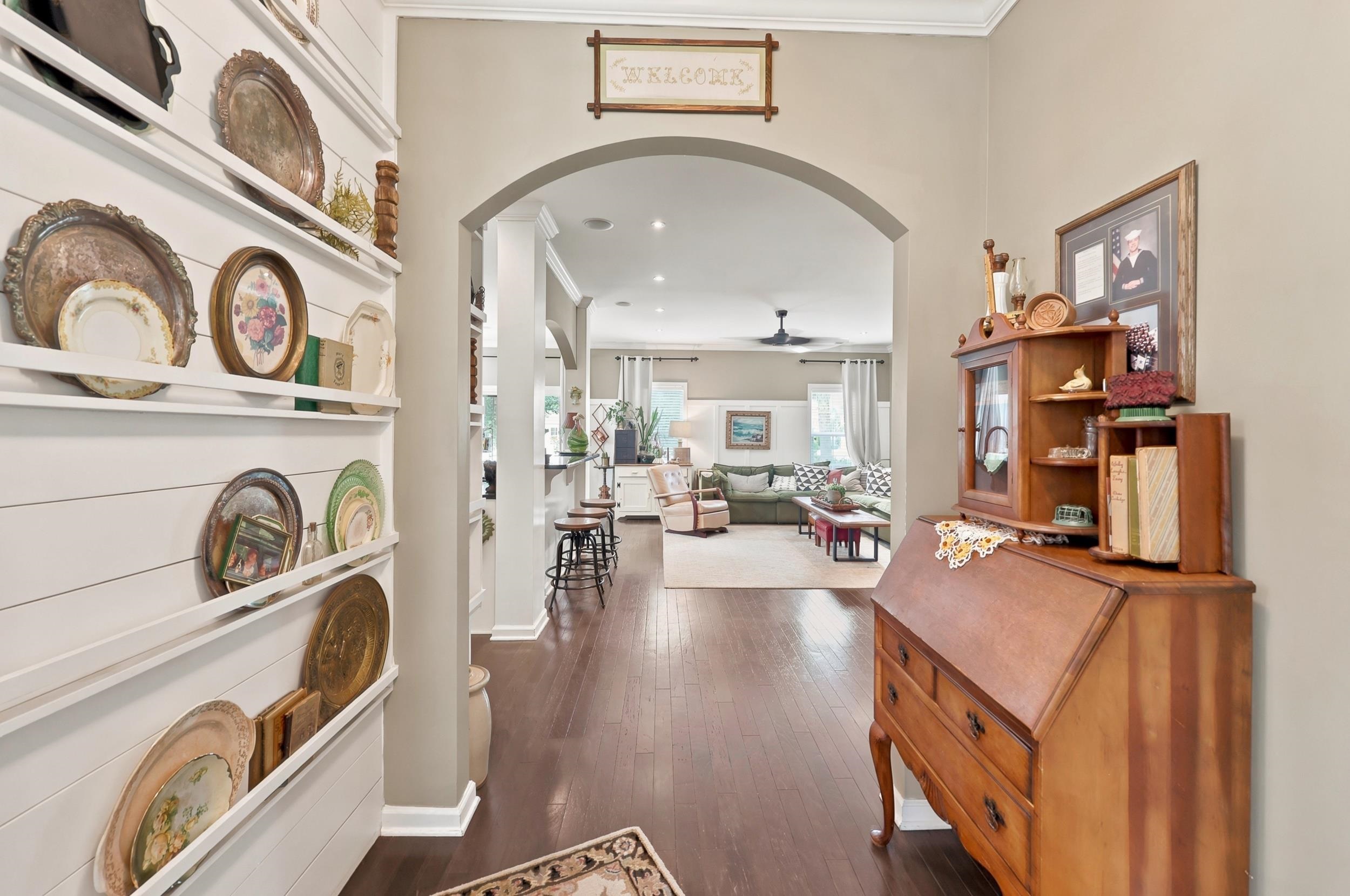 3237 Saddlewood Circle