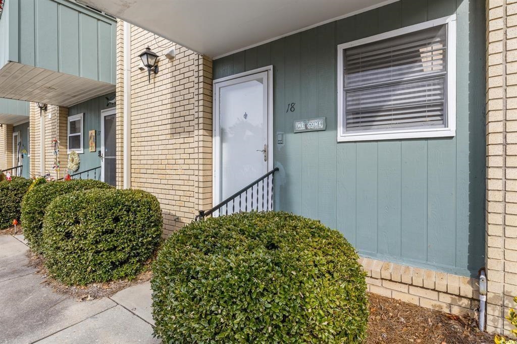 4701 N Kings Hwy. 18