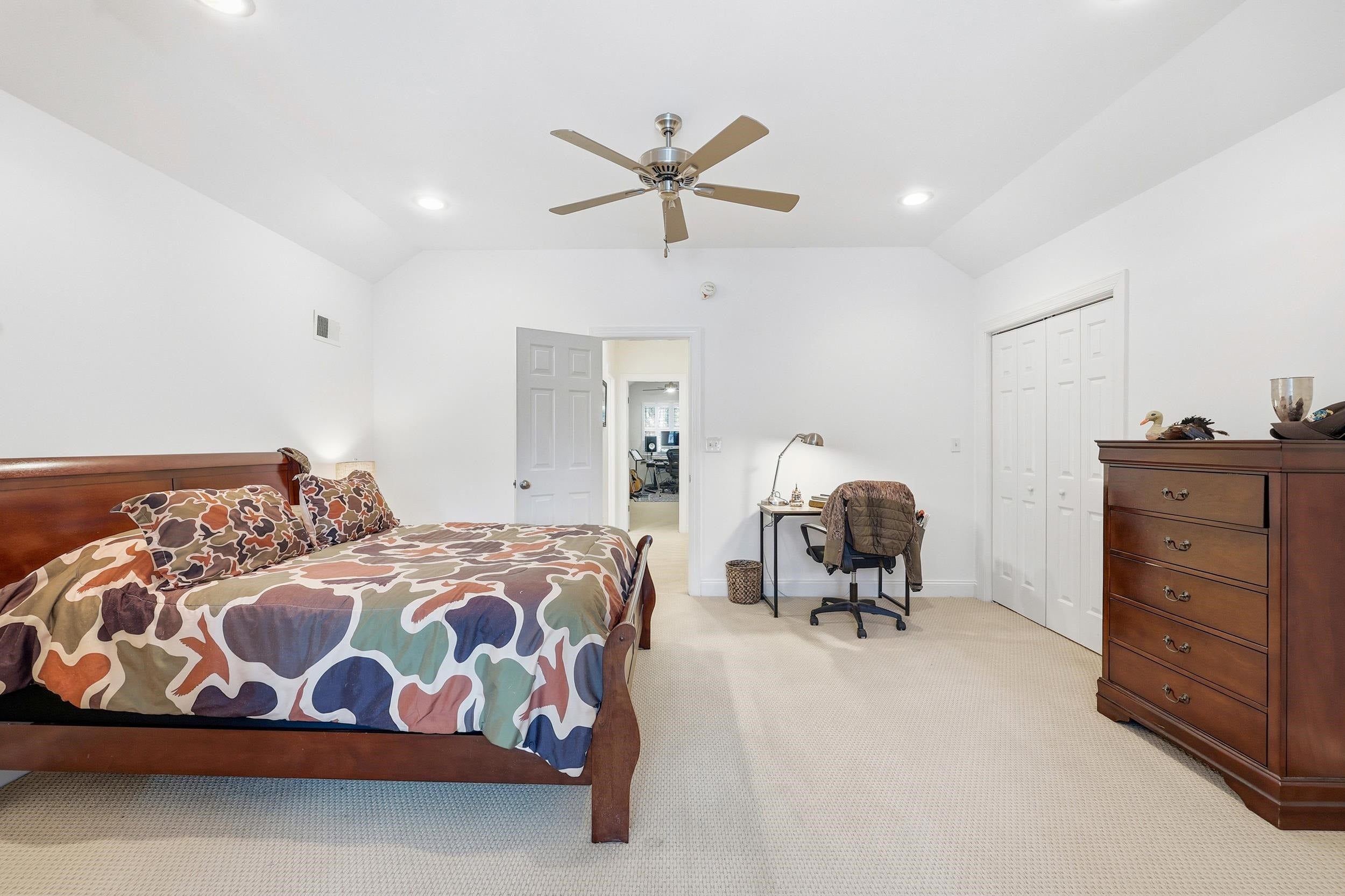 Georgetown, South Carolina, 29440, United States, 5 Bedrooms Bedrooms, ,5 BathroomsBathrooms,Residential,Active,2013655
