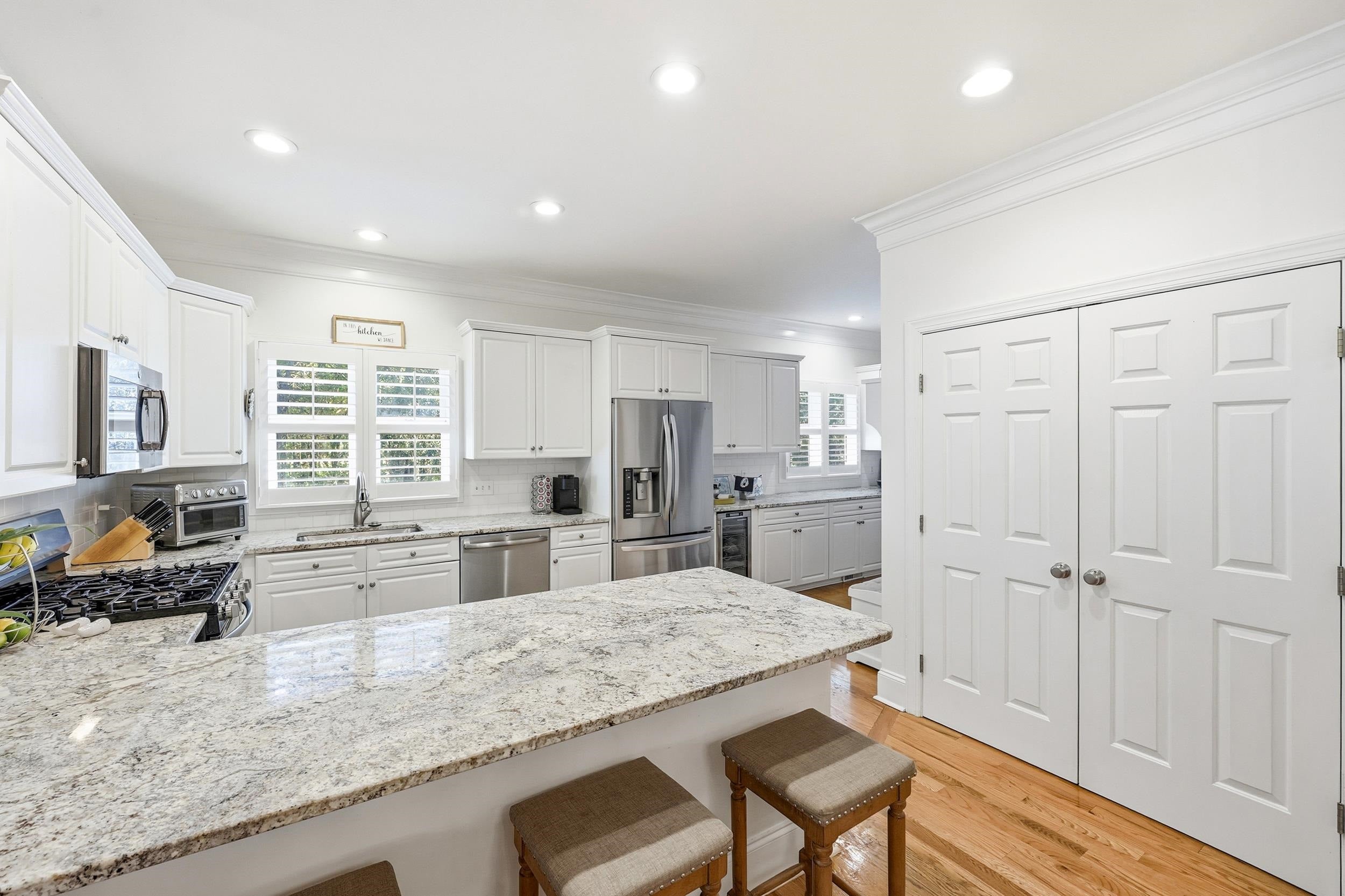 Georgetown, South Carolina, 29440, United States, 5 Bedrooms Bedrooms, ,5 BathroomsBathrooms,Residential,Active,2013655