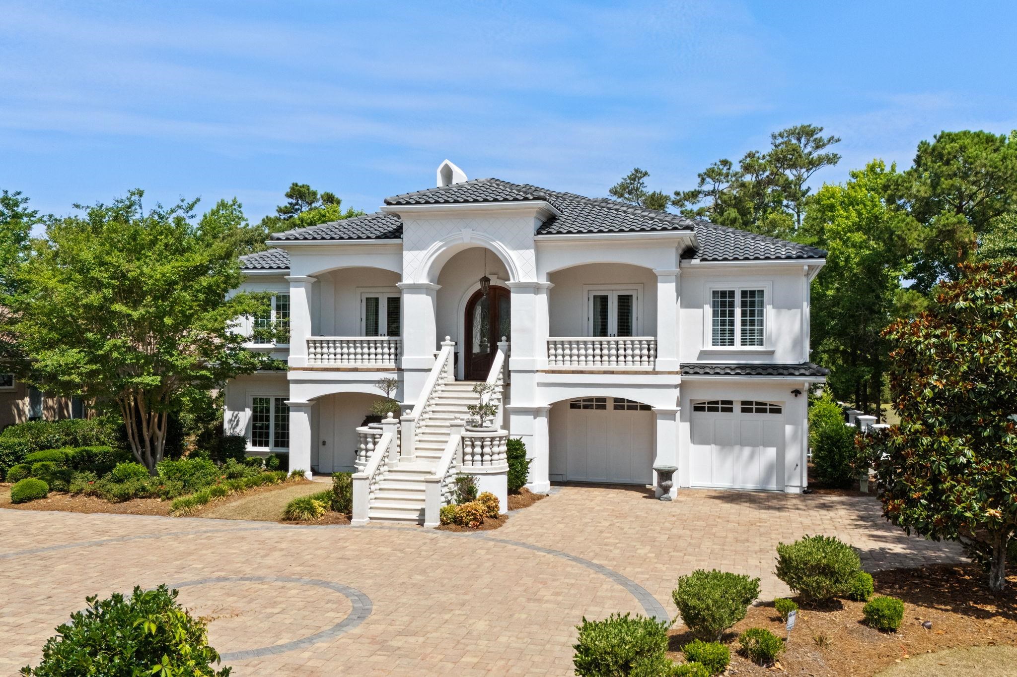 9305 Marina Pkwy.