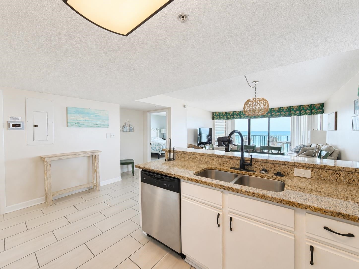 501 S Ocean Blvd. 806