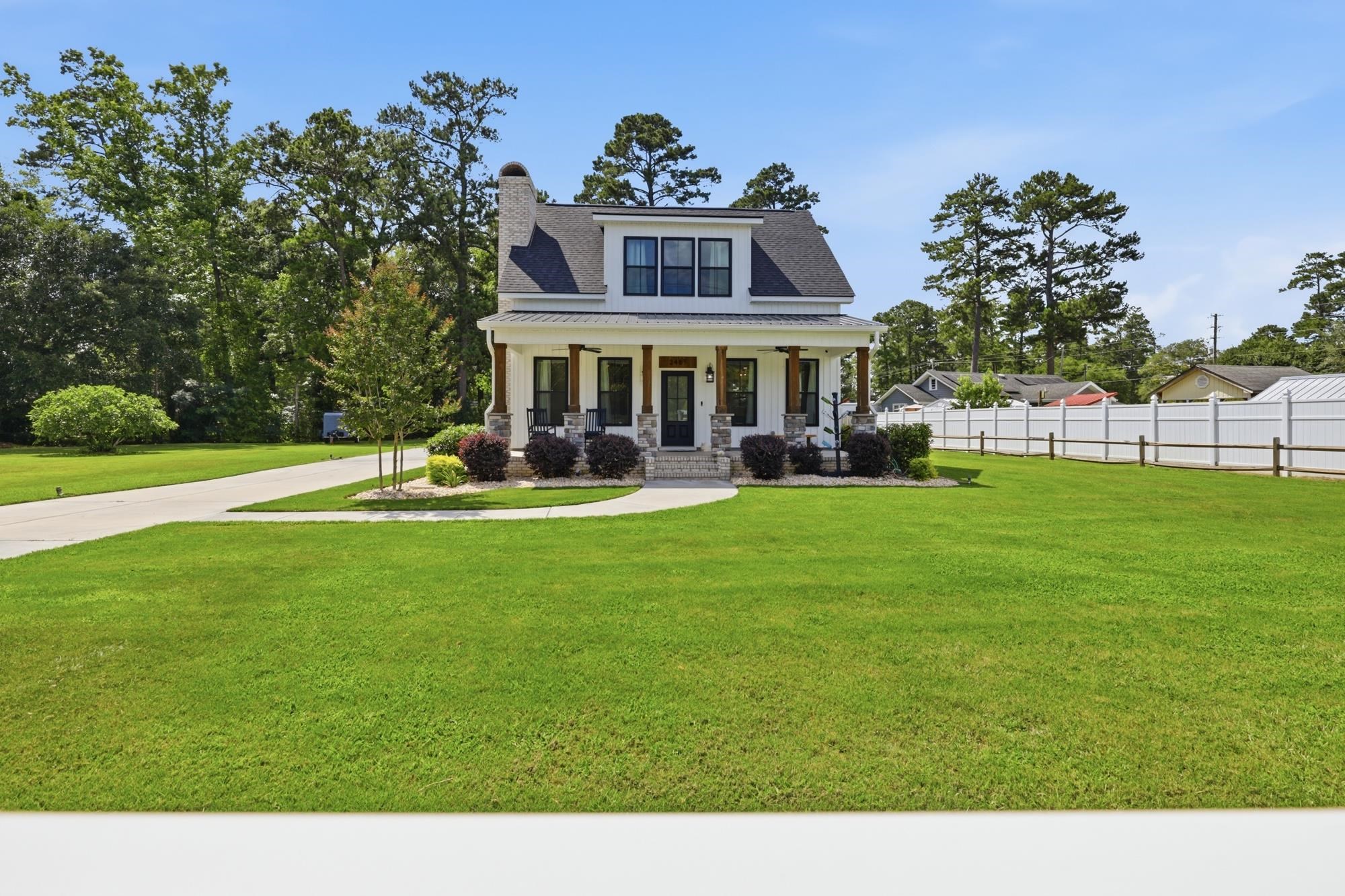2487 Long Ave.