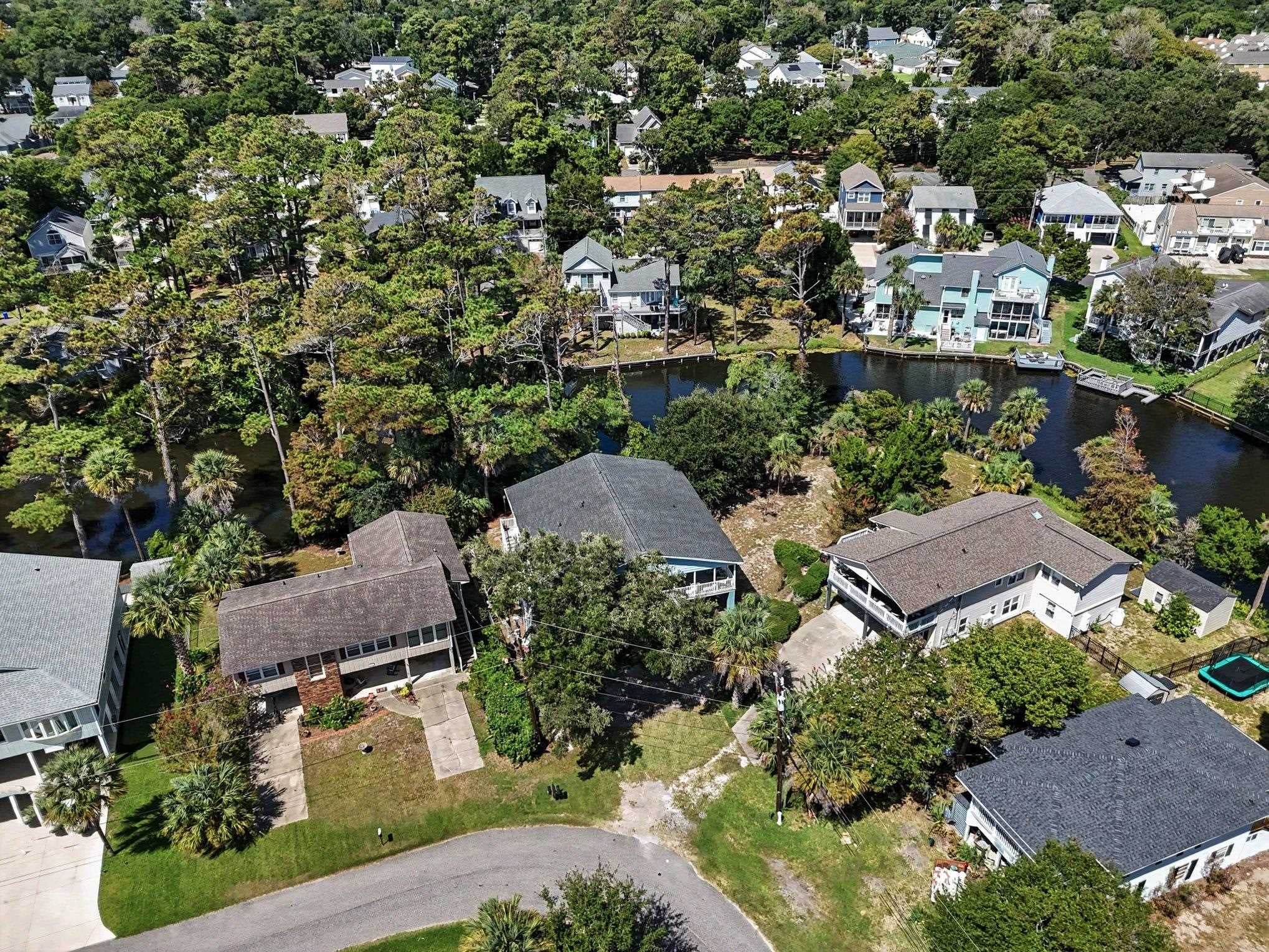 116 Lake Ct.