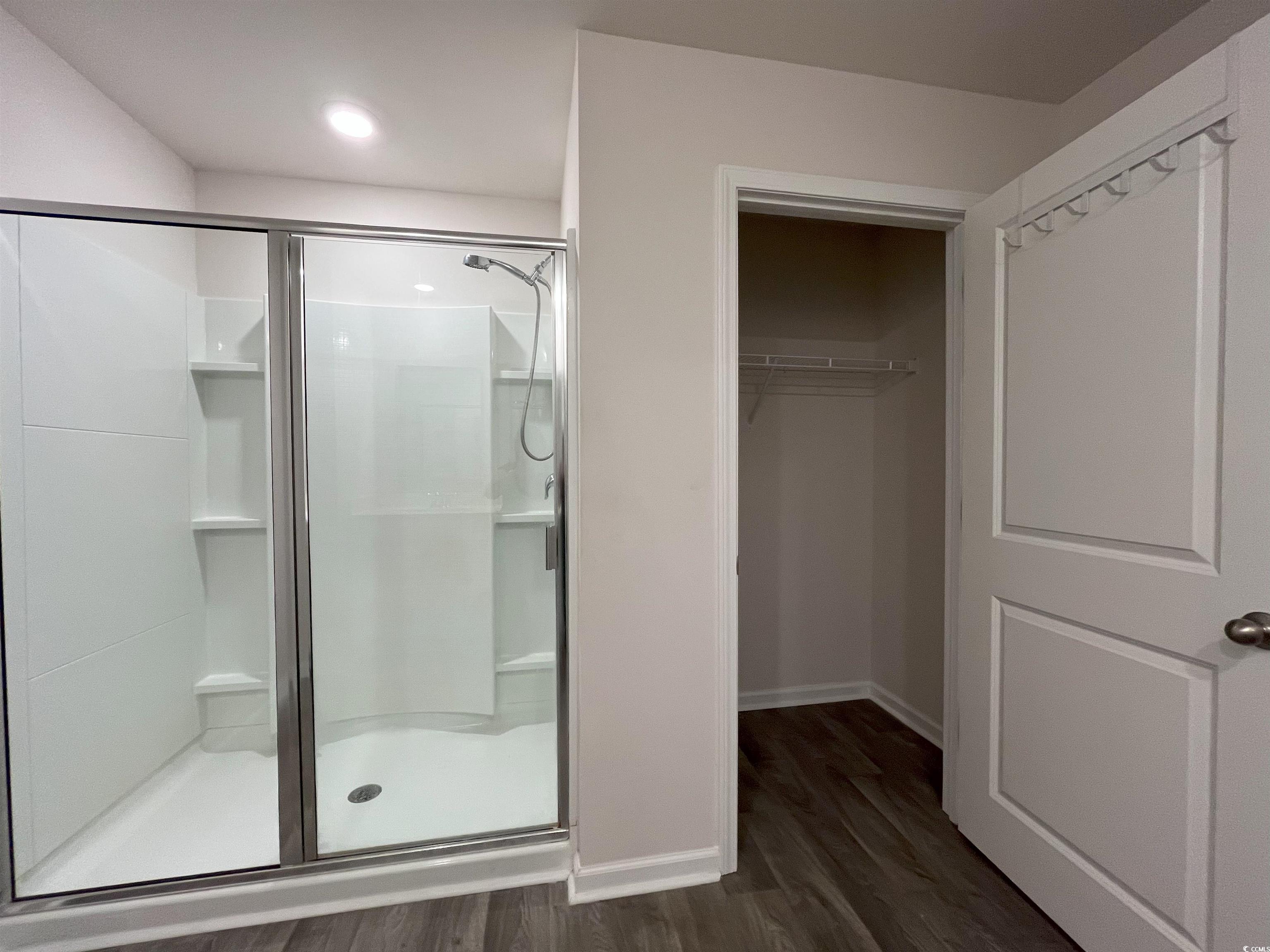 6619 Colonial Dr.