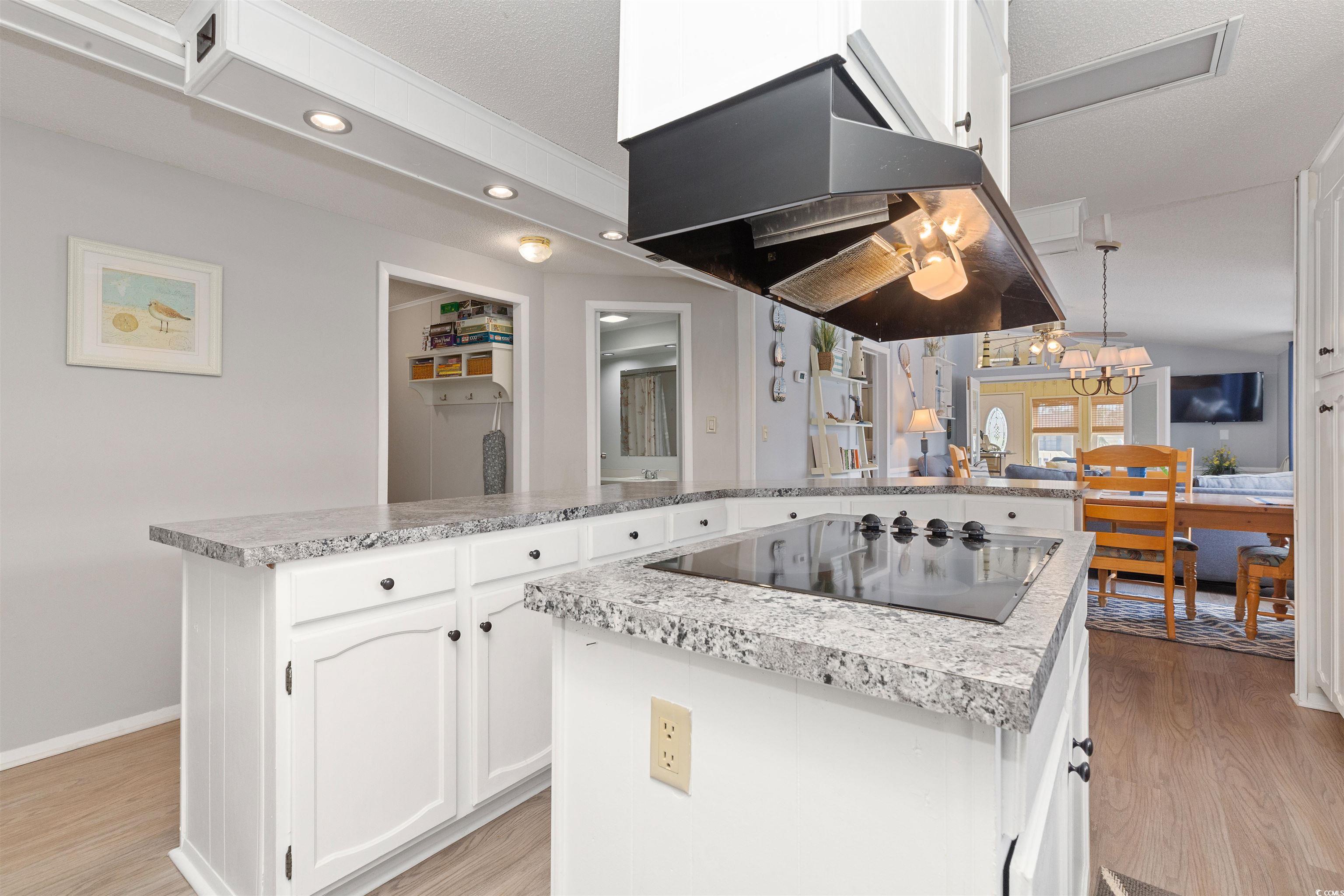 Surfside Beach, South Carolina 29575, United States, 3 Bedrooms Bedrooms, ,2 BathroomsBathrooms,Residential,Active,136168