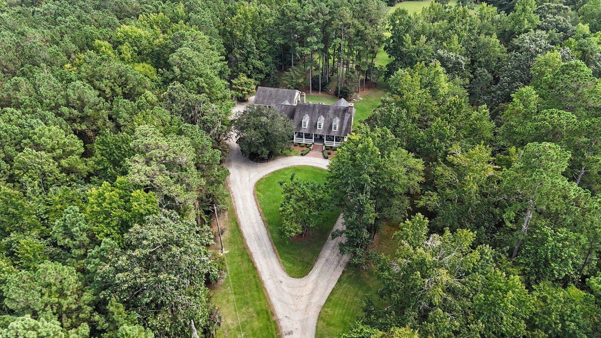 3750 Highway 813