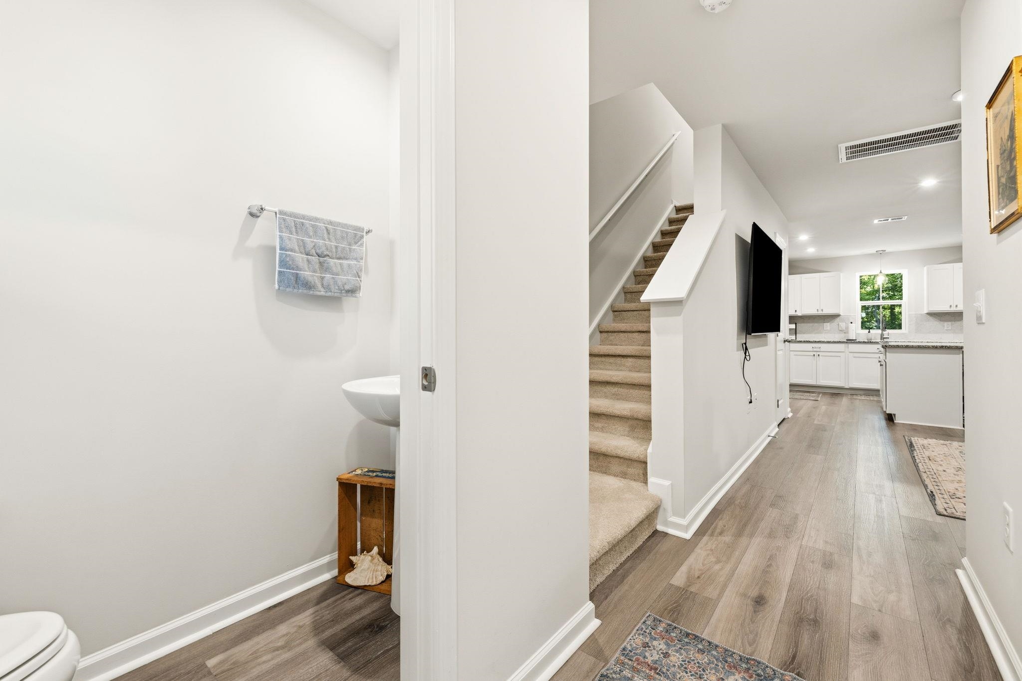 251 Christiana Ln. Unit E