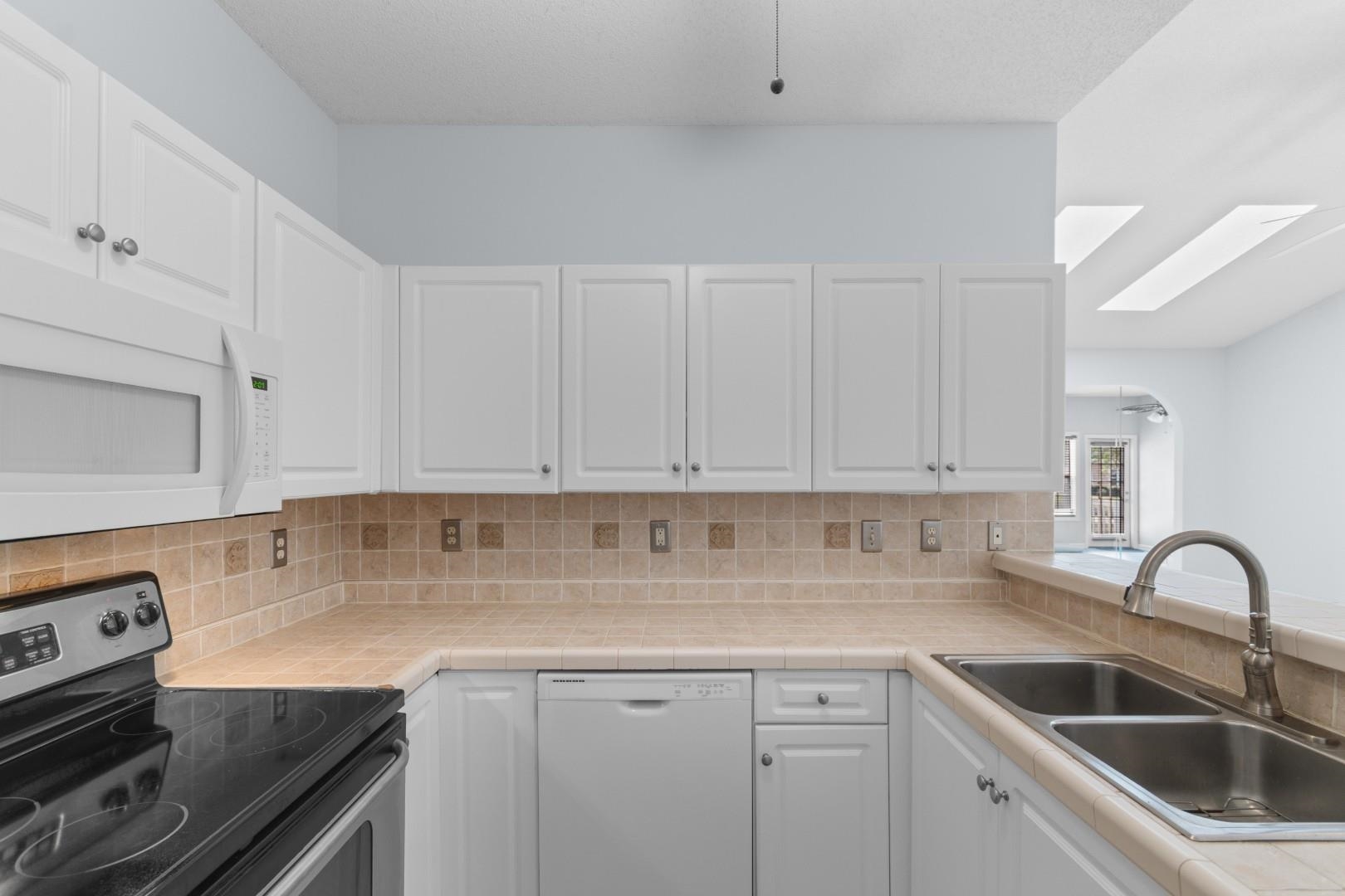 4520 Lighthouse Dr. 29D