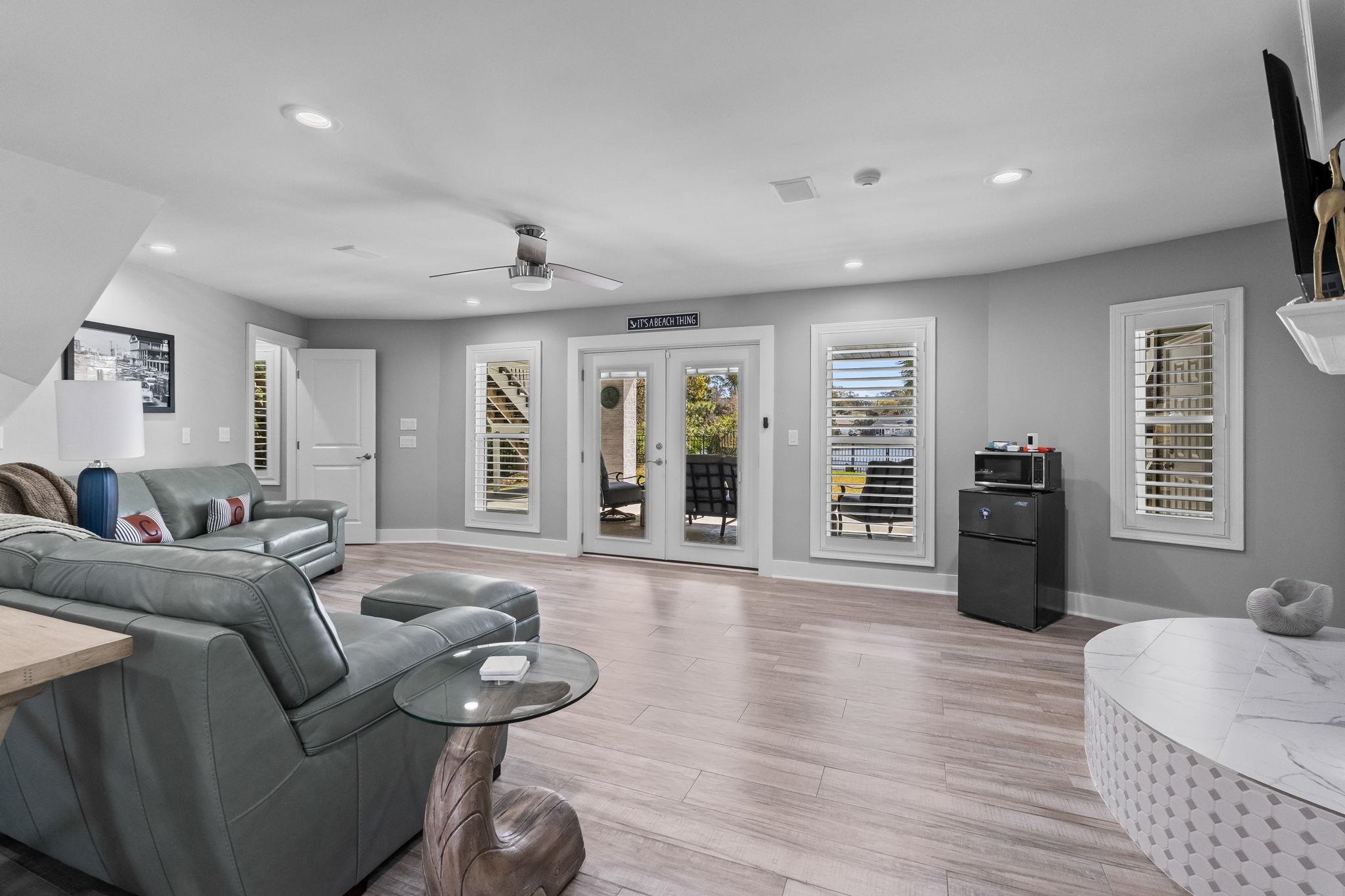 North Myrtle Beach, South Carolina, 29582, United States, 4 Bedrooms Bedrooms, ,4 BathroomsBathrooms,Residential,Active,2032060
