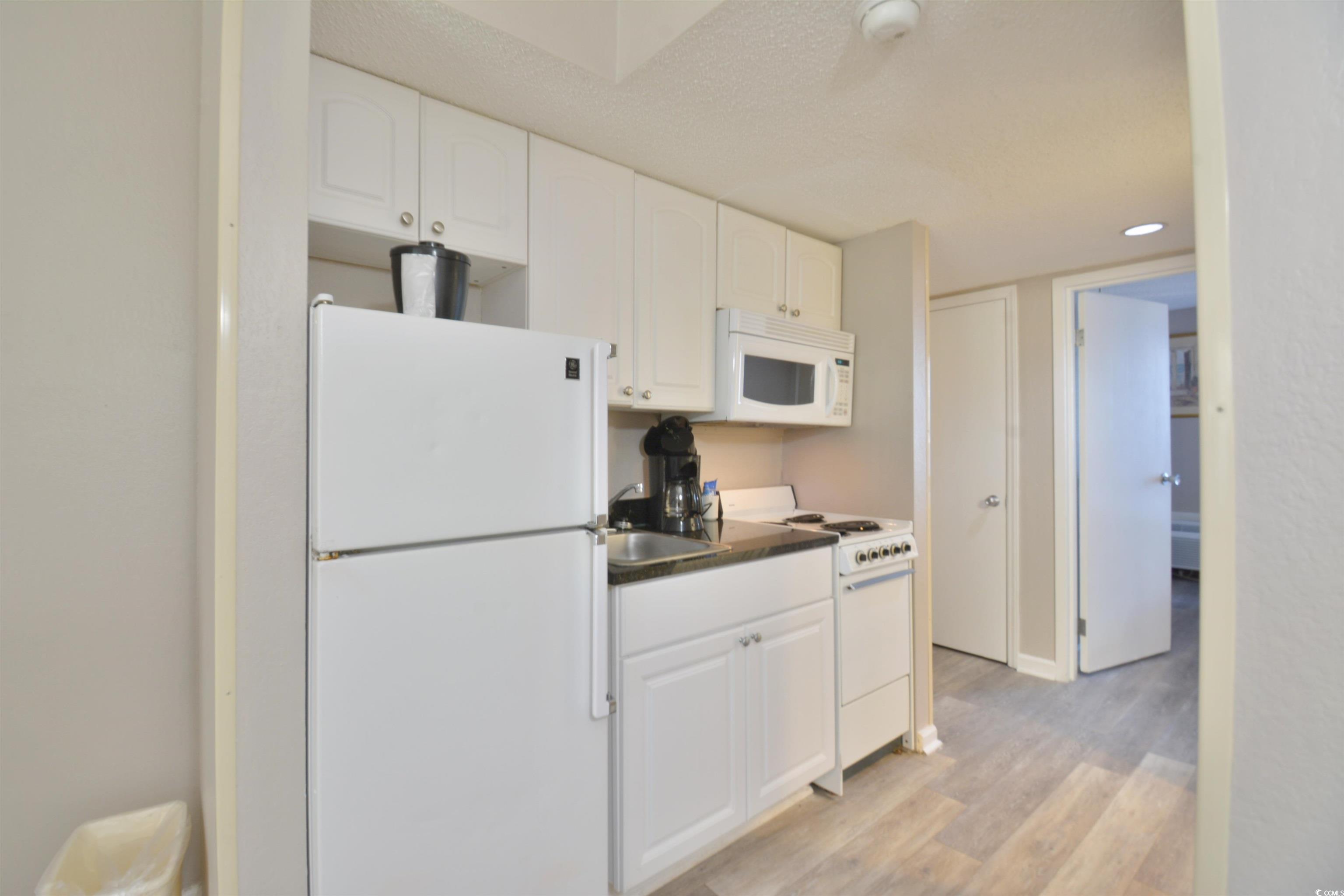 7000 Ocean Blvd. N 129