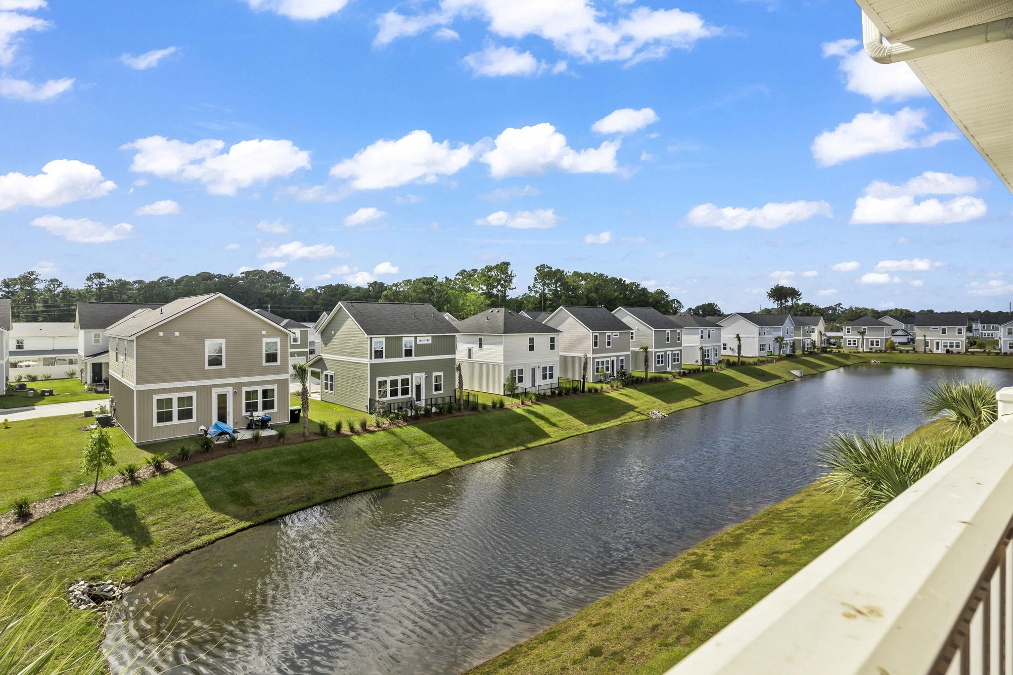 4142 Hibiscus Dr. 302