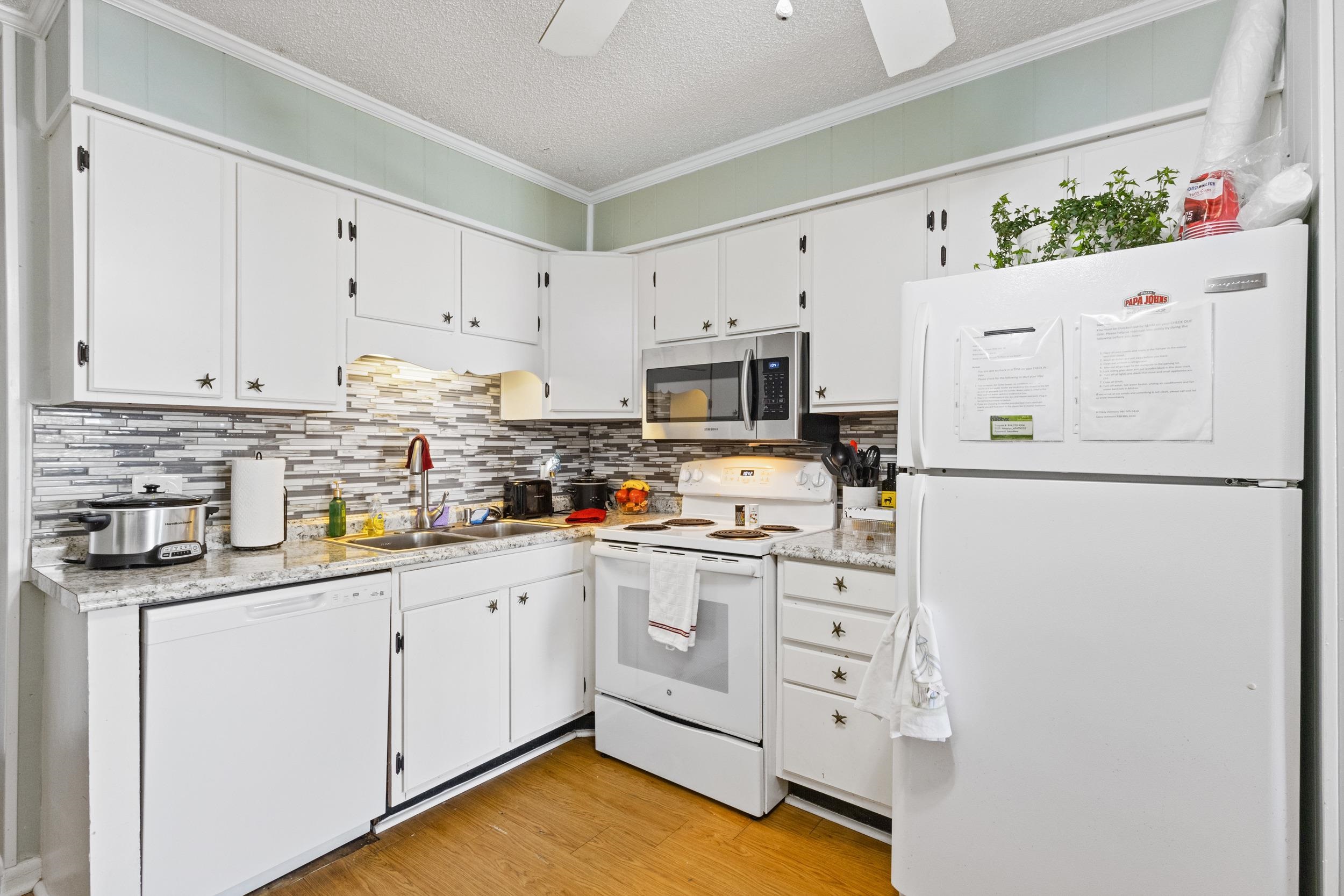 5001 N Ocean Blvd. 1B