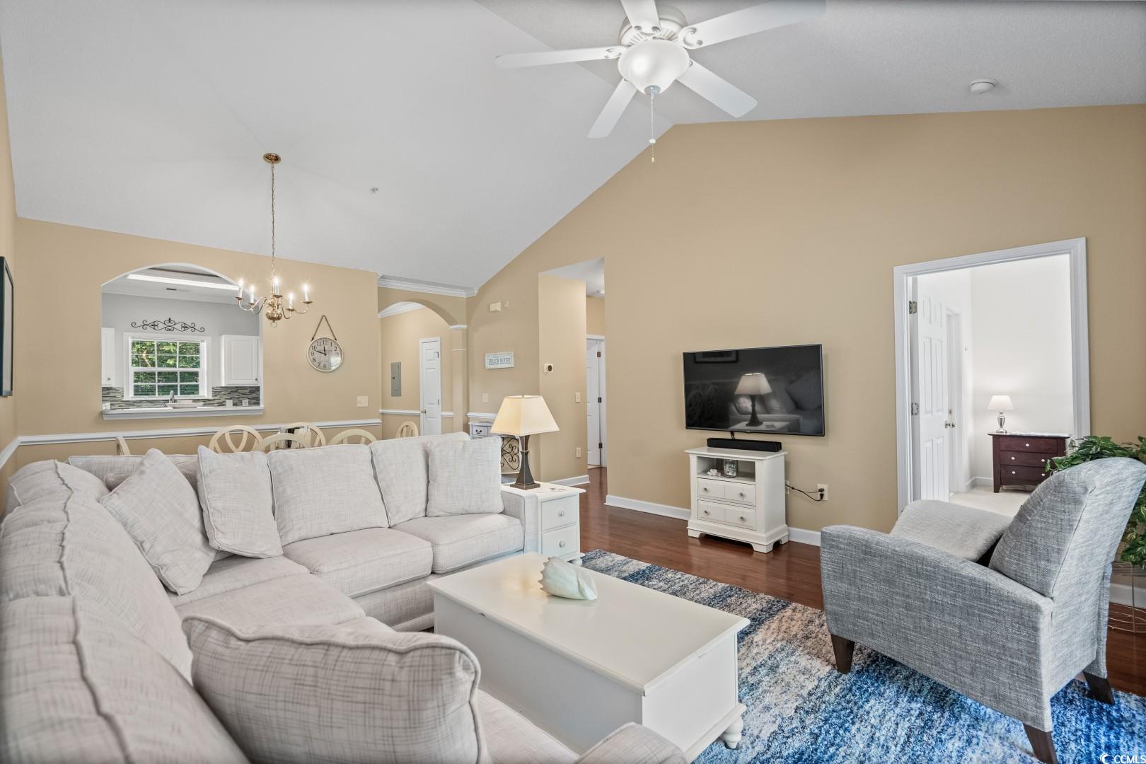 6015 Catalina Dr. 332