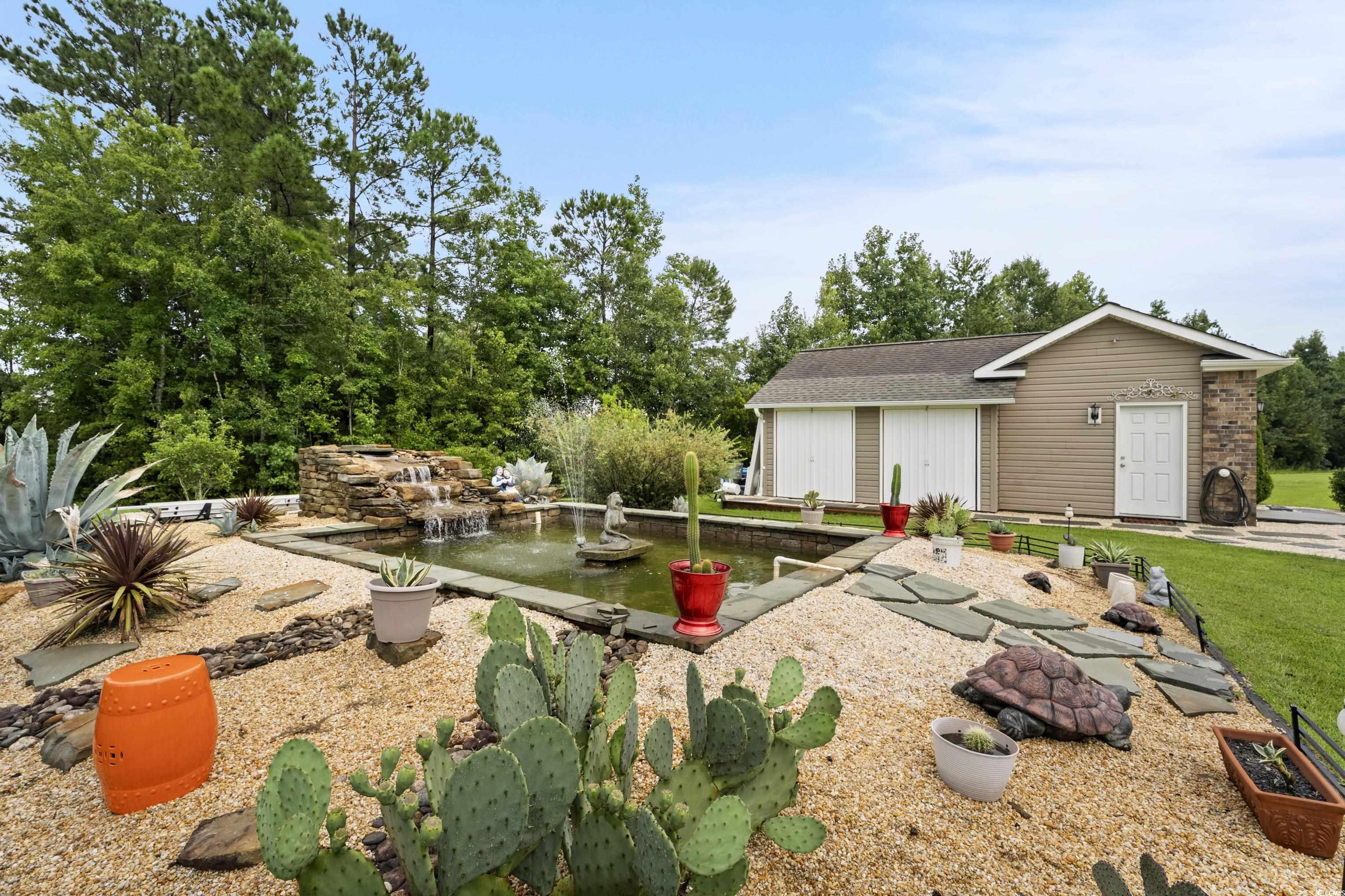 285 Camrose Way
