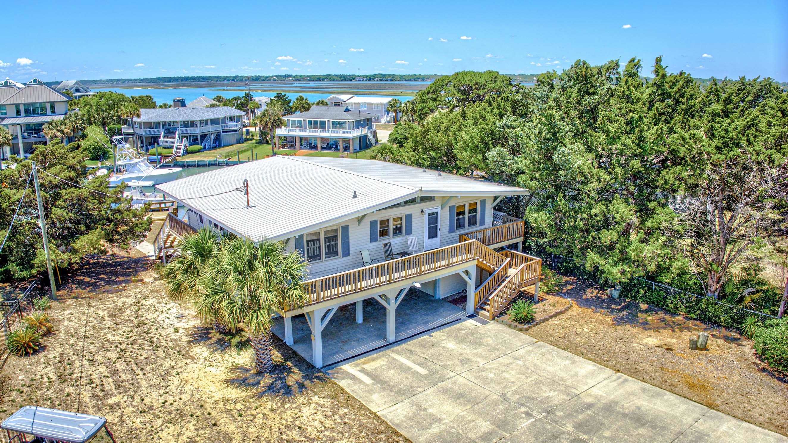 2228 Oyster Cove