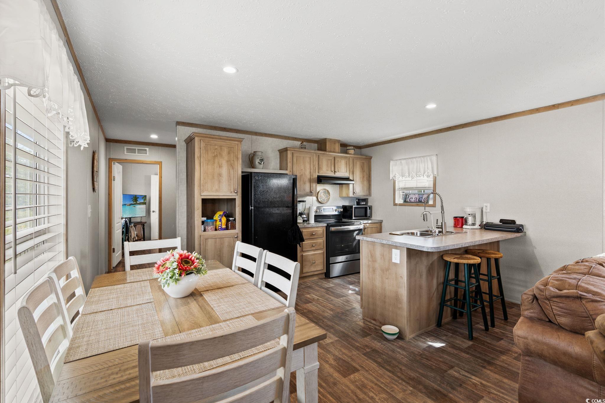 147 Shetland Woods Dr.