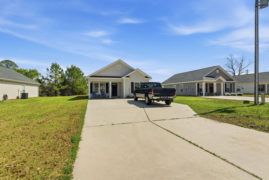 Photo of 784 12th Ave, Aynor, SC 29511 (MLS # 2606118)