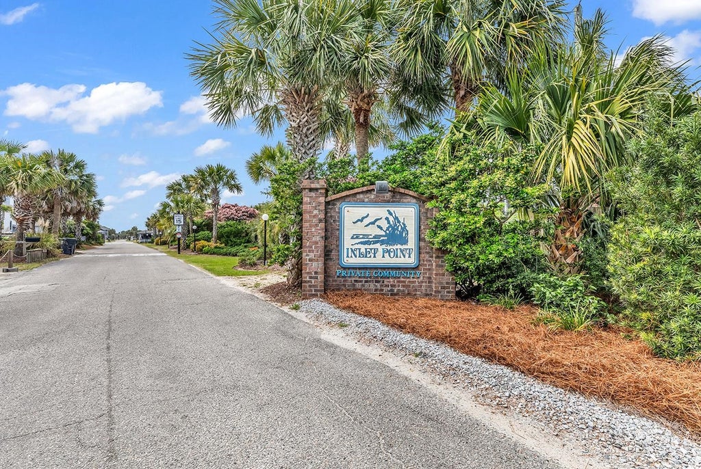 Photo of 188 Inlet Point Dr #22-E, Pawleys Island, SC 29585 (MLS # 2621788)