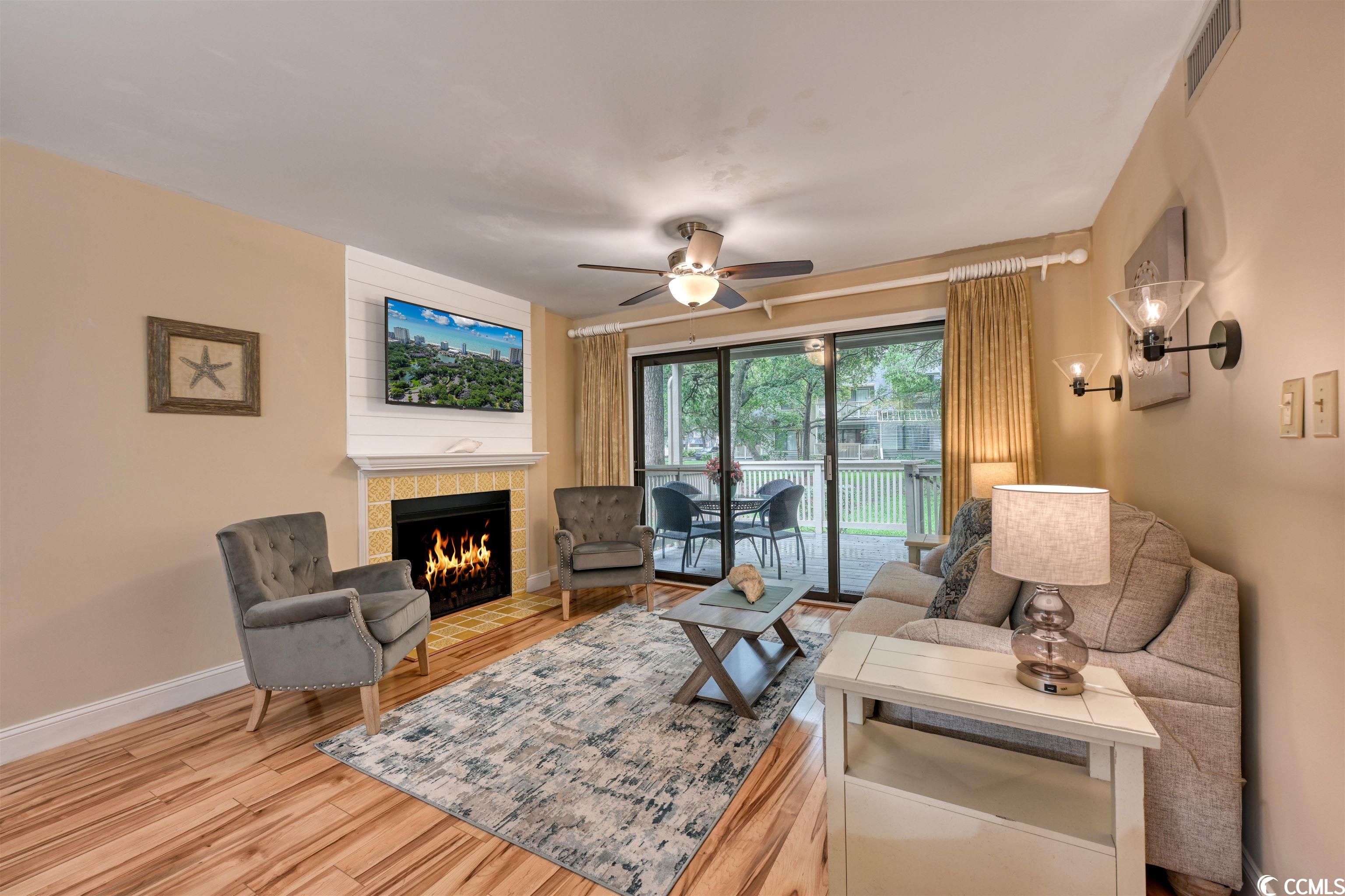 Photo 11 of 39 of 302 Westbury Ct. 1B condo