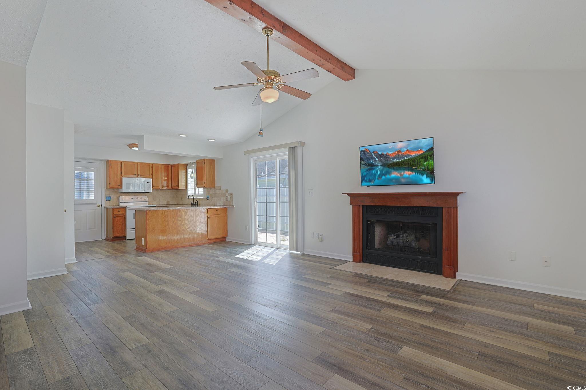 908 Tiffany Ln.