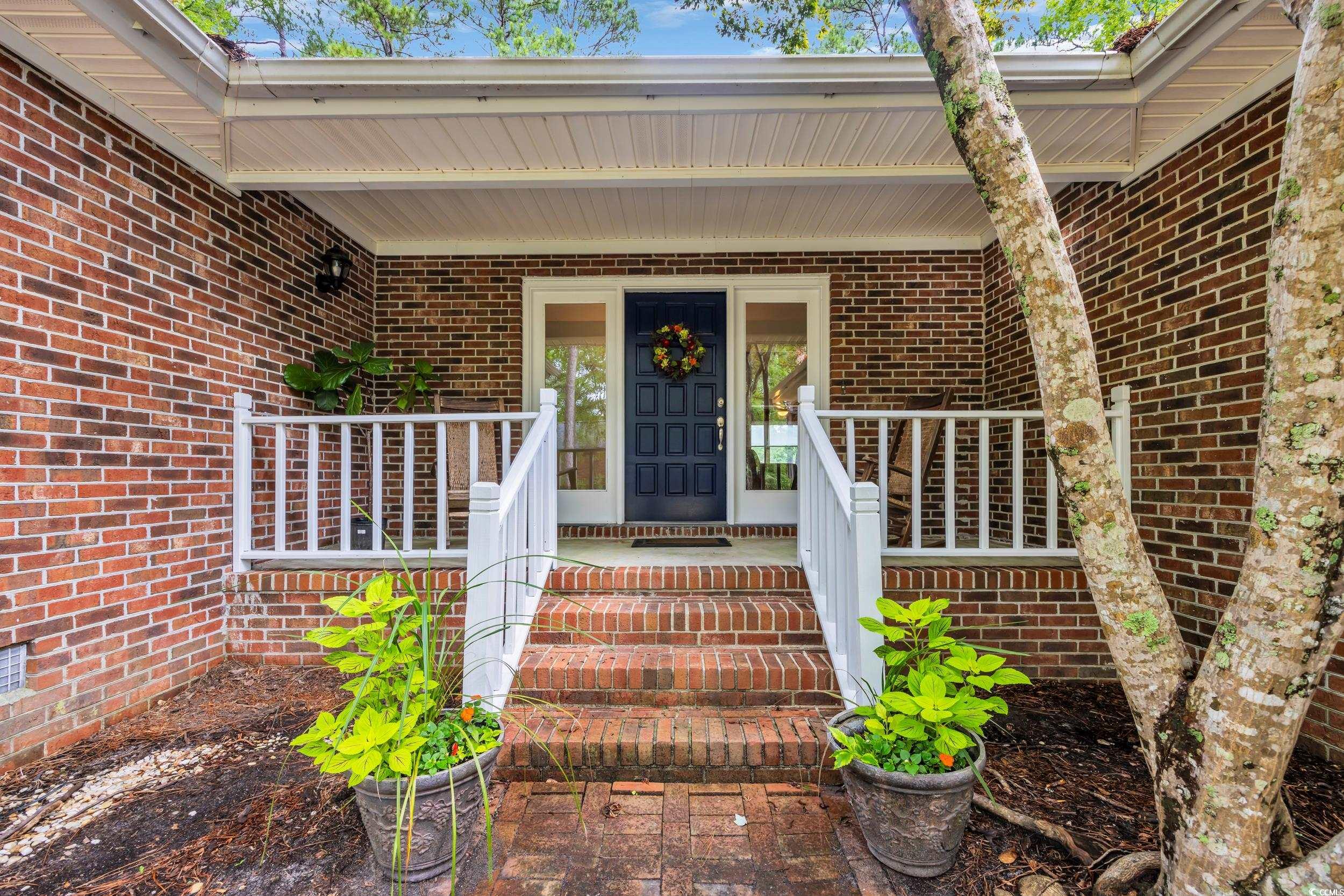 196 John Waites Ct.