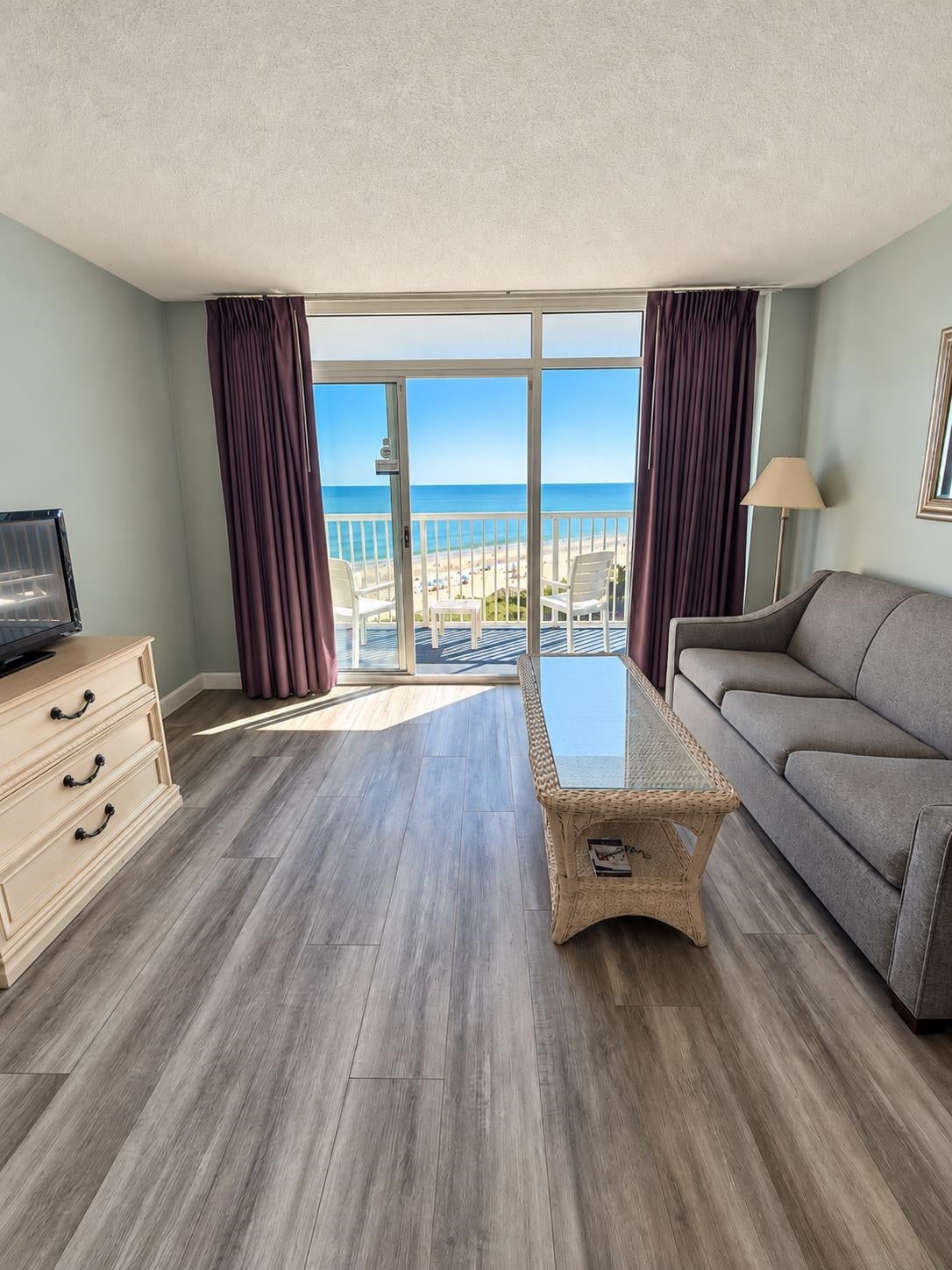 158 Seawatch Dr. 703