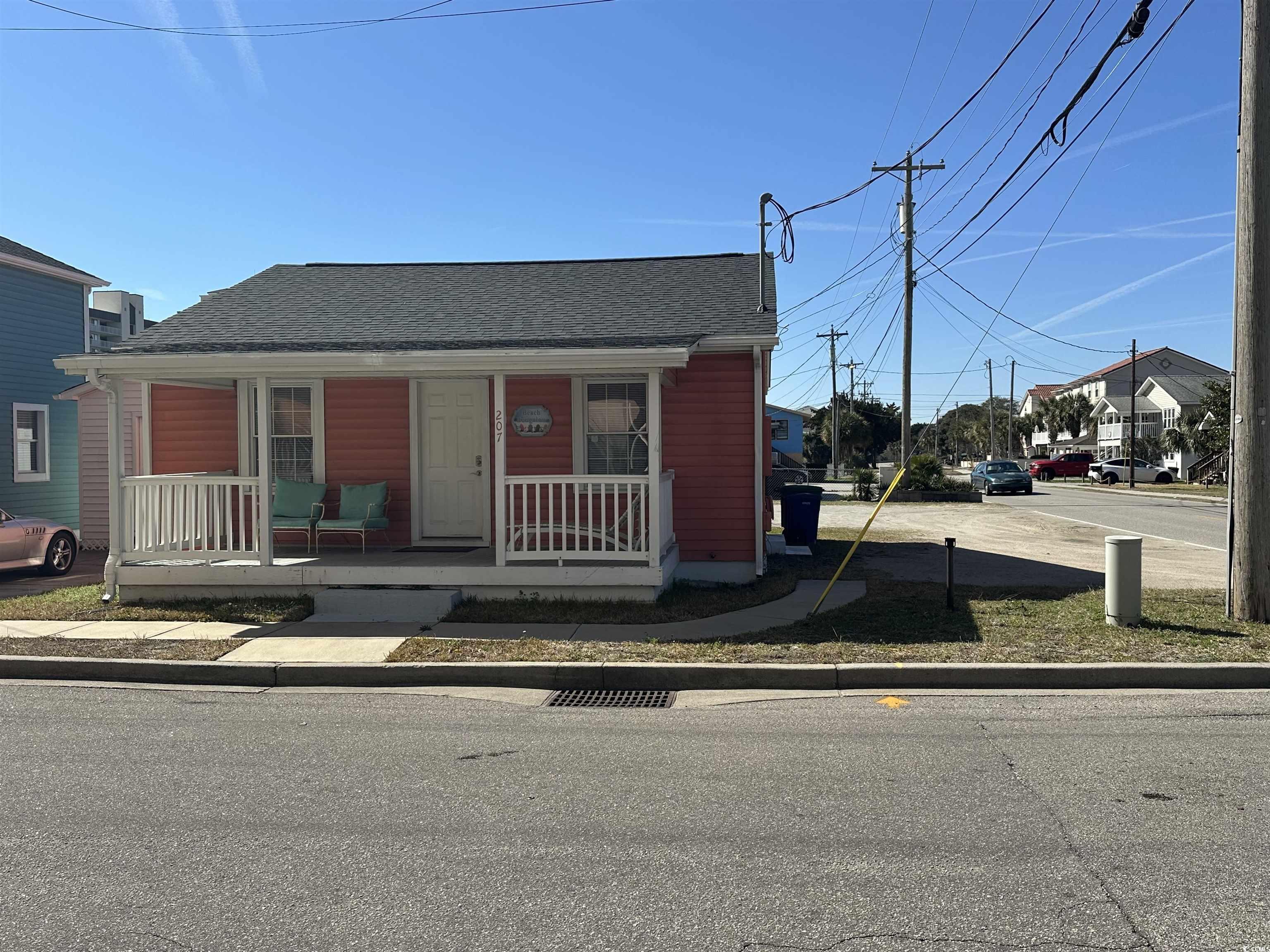 205 5th Ave. S