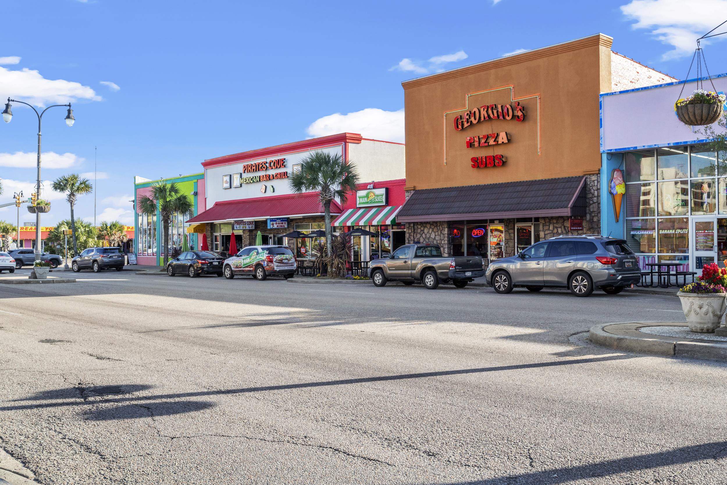 1105 Crooked Hook Rd.