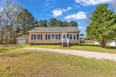 2980 Sweet Bay Rd. Longs SC 29568