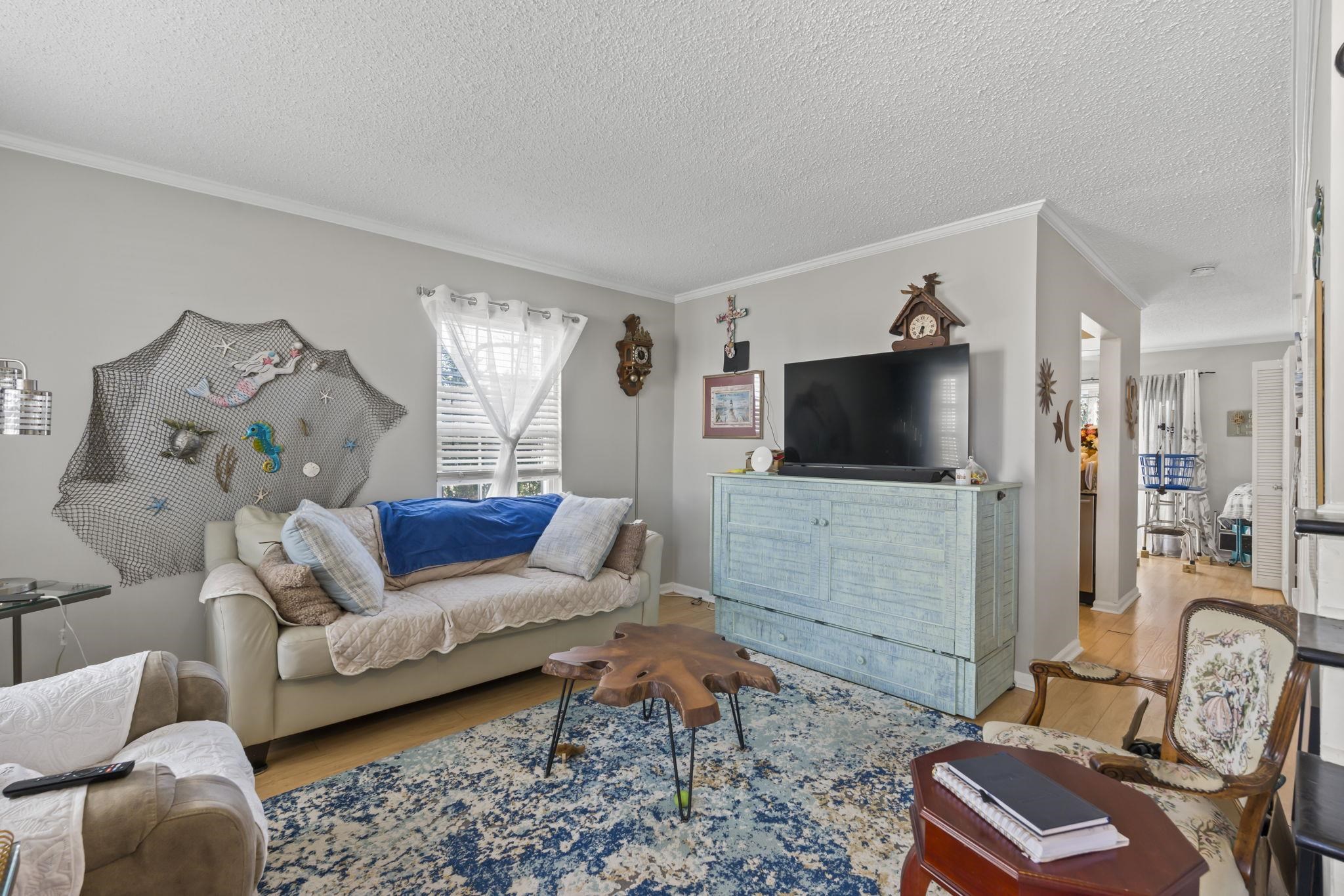 2925 Carriage Row Ln. 234