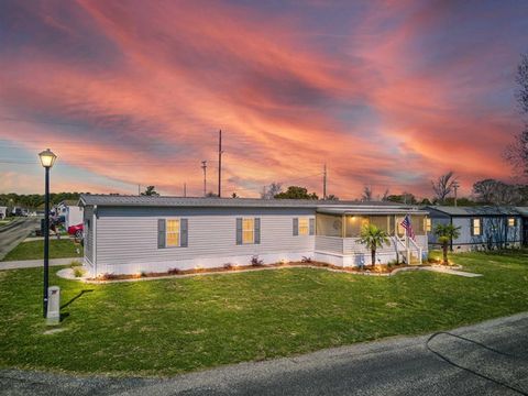 803 Parkway Dr. North Myrtle Beach SC 29582