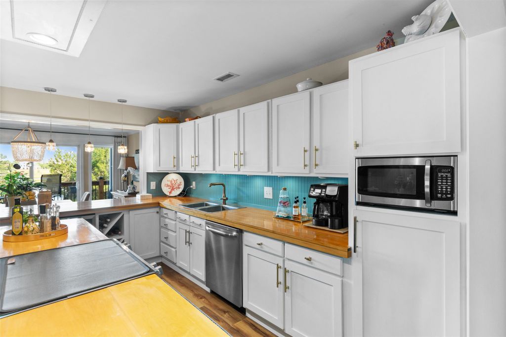 Photo of 105 Midway Dr, Pawleys Island, SC 29585 (MLS # 2616211)