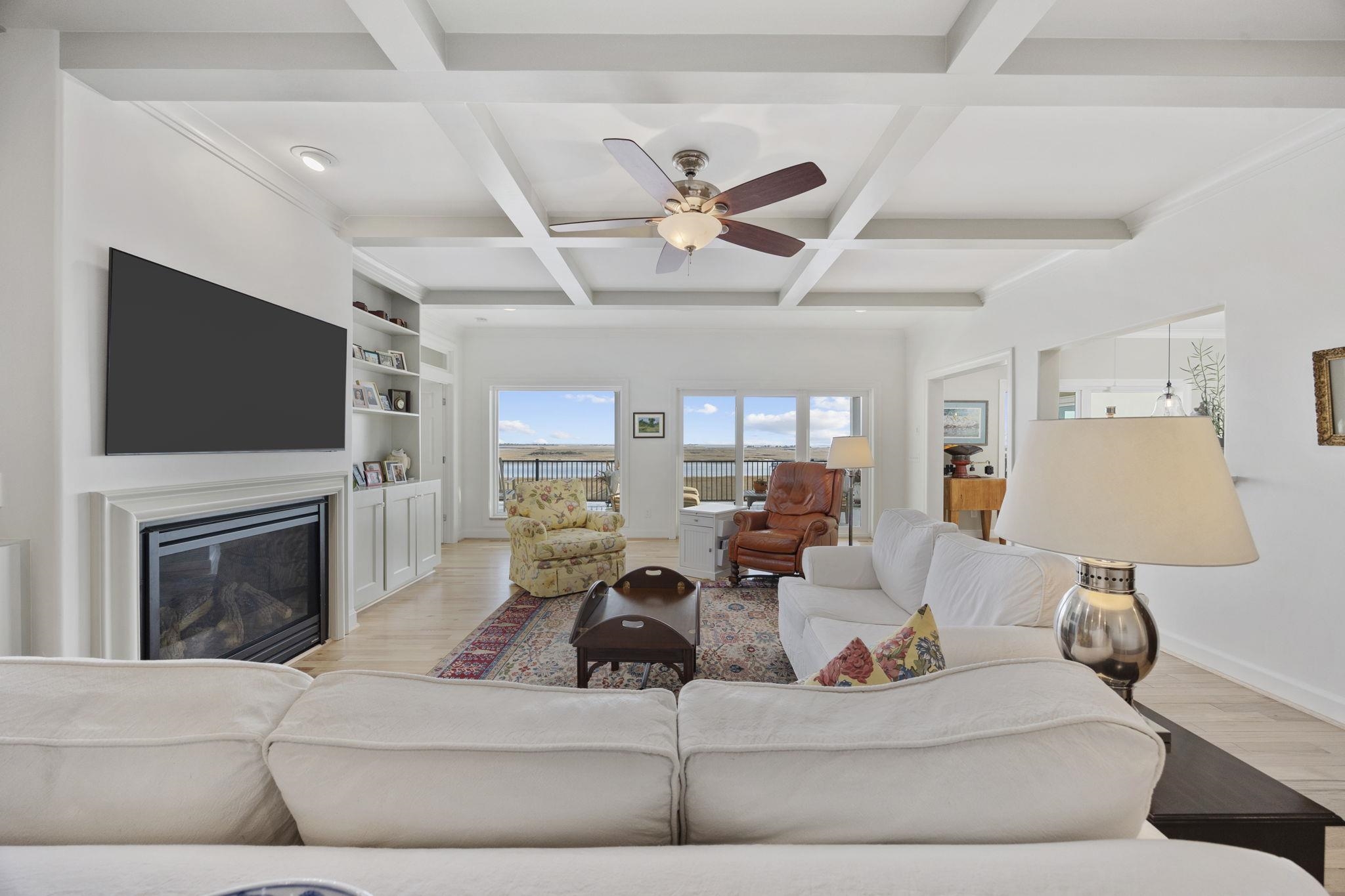 1324 Harbour Watch SW