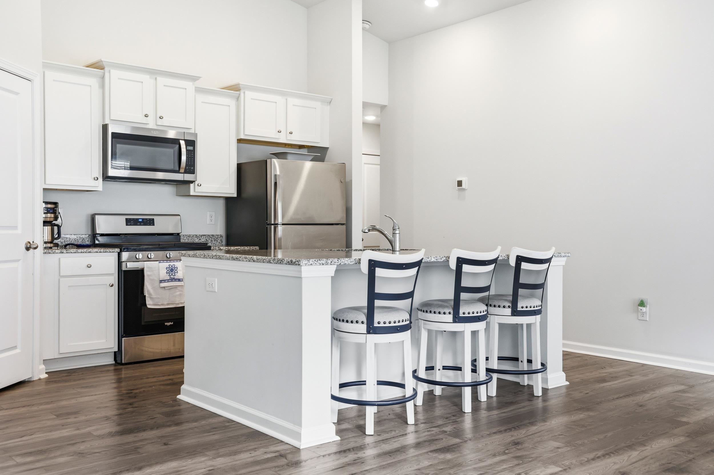 1412 Jardine Loop