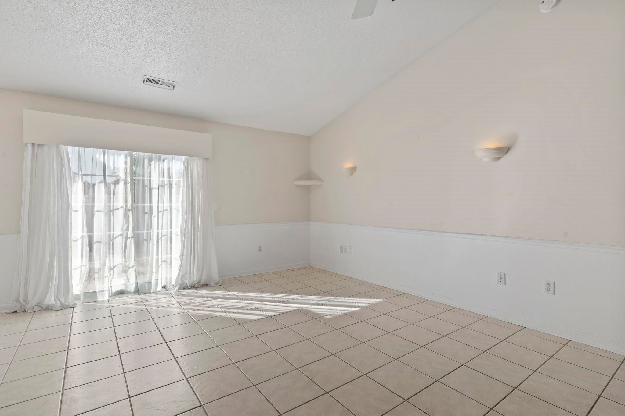 2204 Brick Dr.