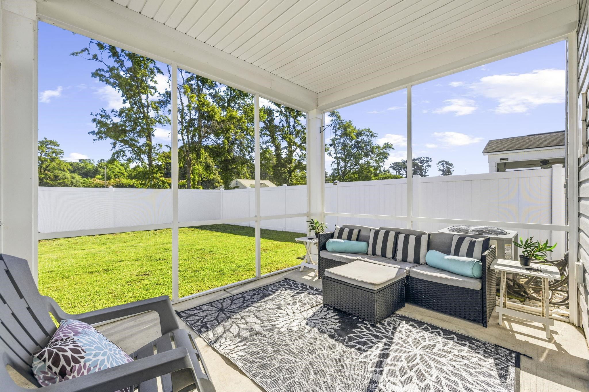 1567 Swing Bridge Way